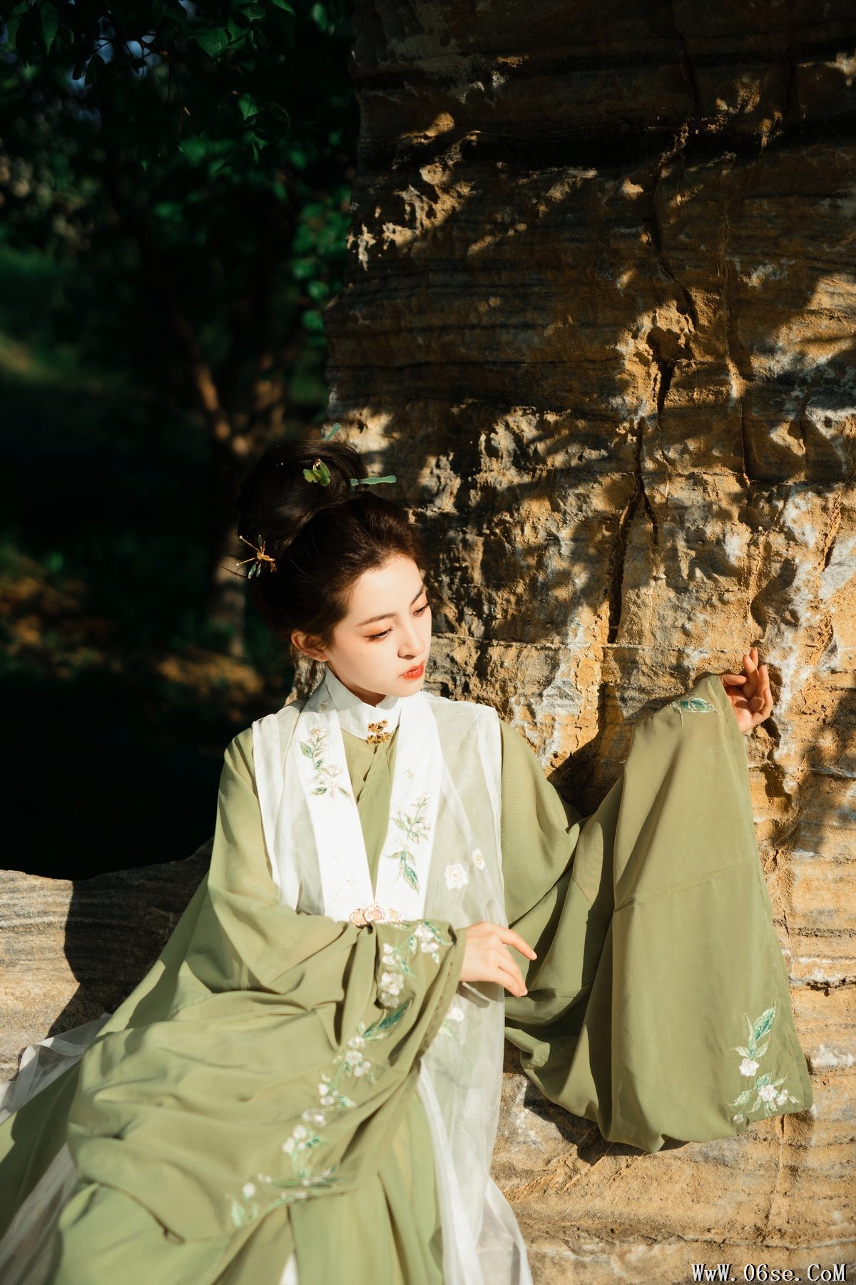 图片[24]-YiTuYu艺图语 Vol.4607 Yi Xuan[58P]-六色网