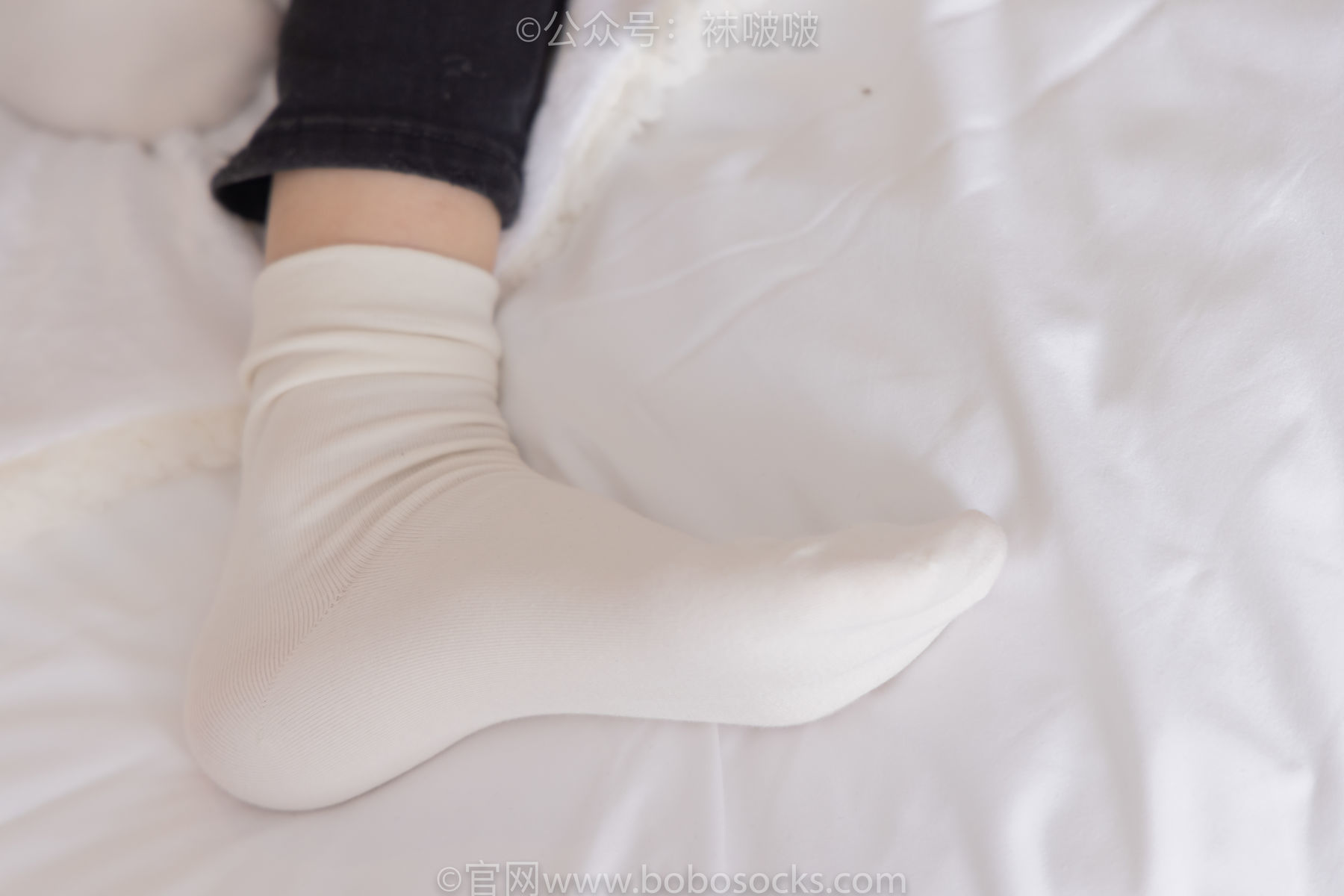 图片[75]-BoBoSocks袜啵啵 No.055 稚予-斯凯奇运动鞋、白棉袜、黑棉袜[139P]-六色网
