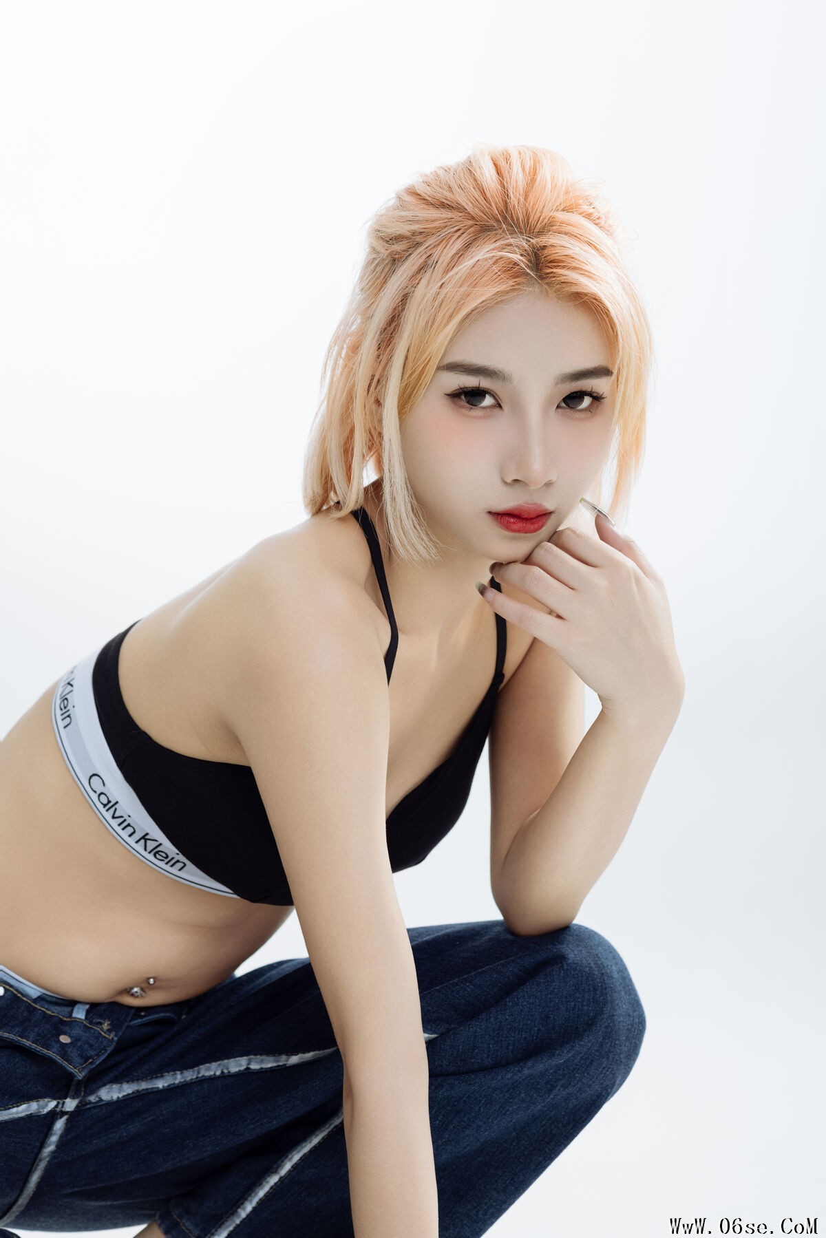 图片[25]-YiTuYu艺图语 Vol.6388 Fan Fan[34P]-六色网