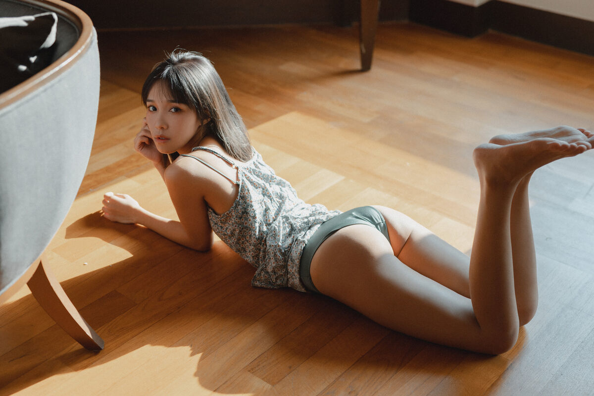 图片[25]-YiTuYu艺图语 Vol.6402 Cheng Cheng[26P]-六色网