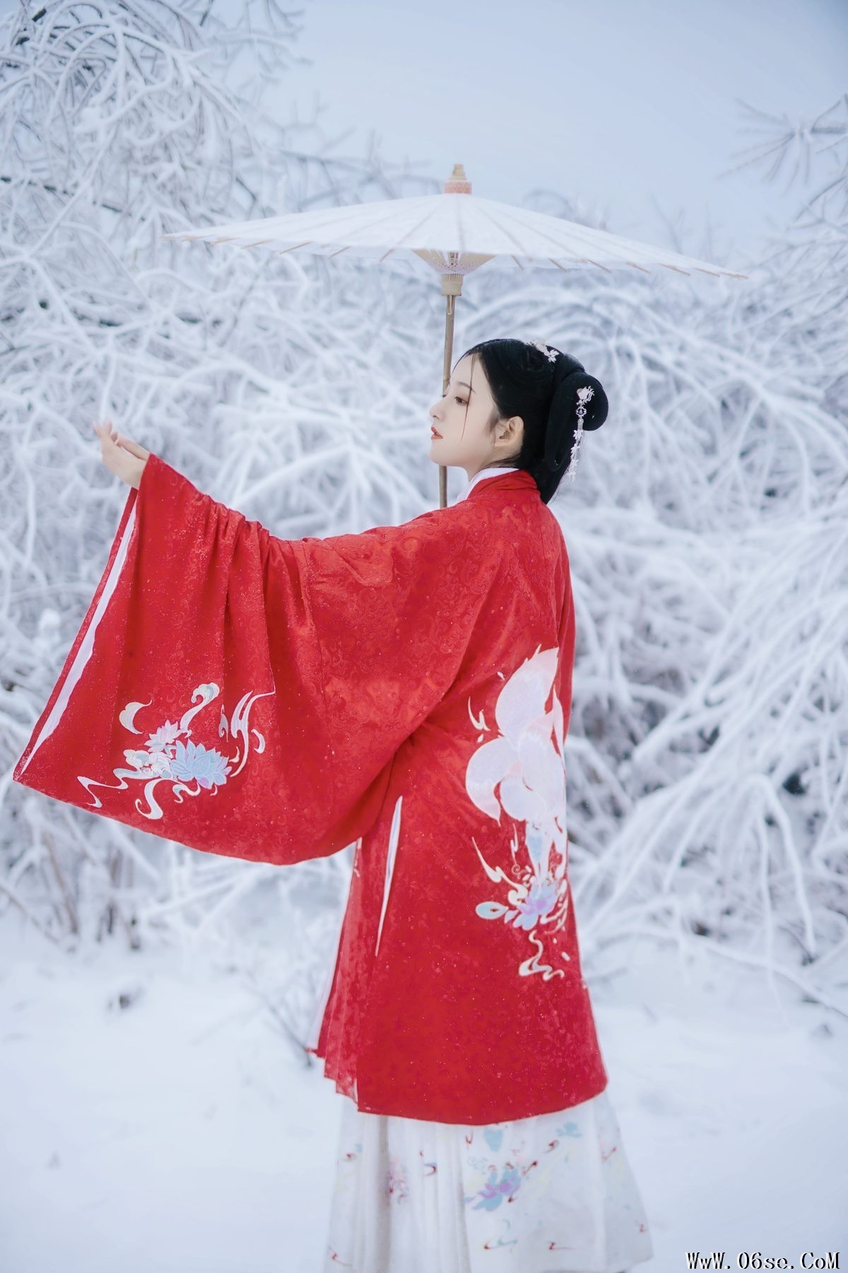 图片[18]-YiTuYu艺图语 Vol.5144 Pang Pang De Xiao Lu Jun[23P]-六色网
