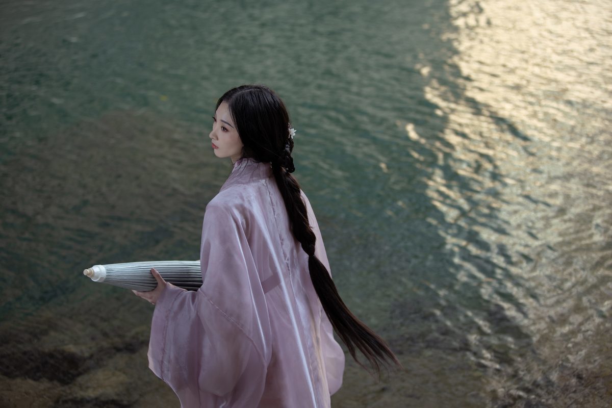 图片[11]-YiTuYu艺图语 Vol.3809 A Moon[33P]-六色网