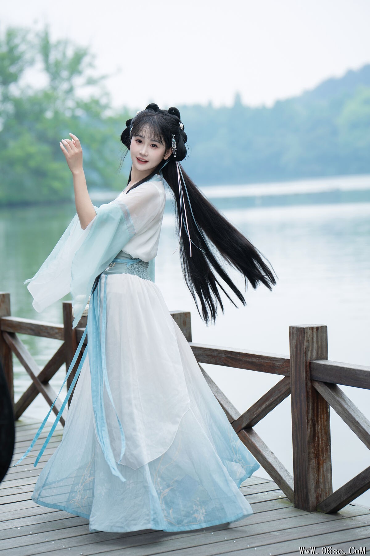 图片[16]-YiTuYu艺图语 Vol.7123 Jiao Yi Zhi Sui Sui[31P]-六色网