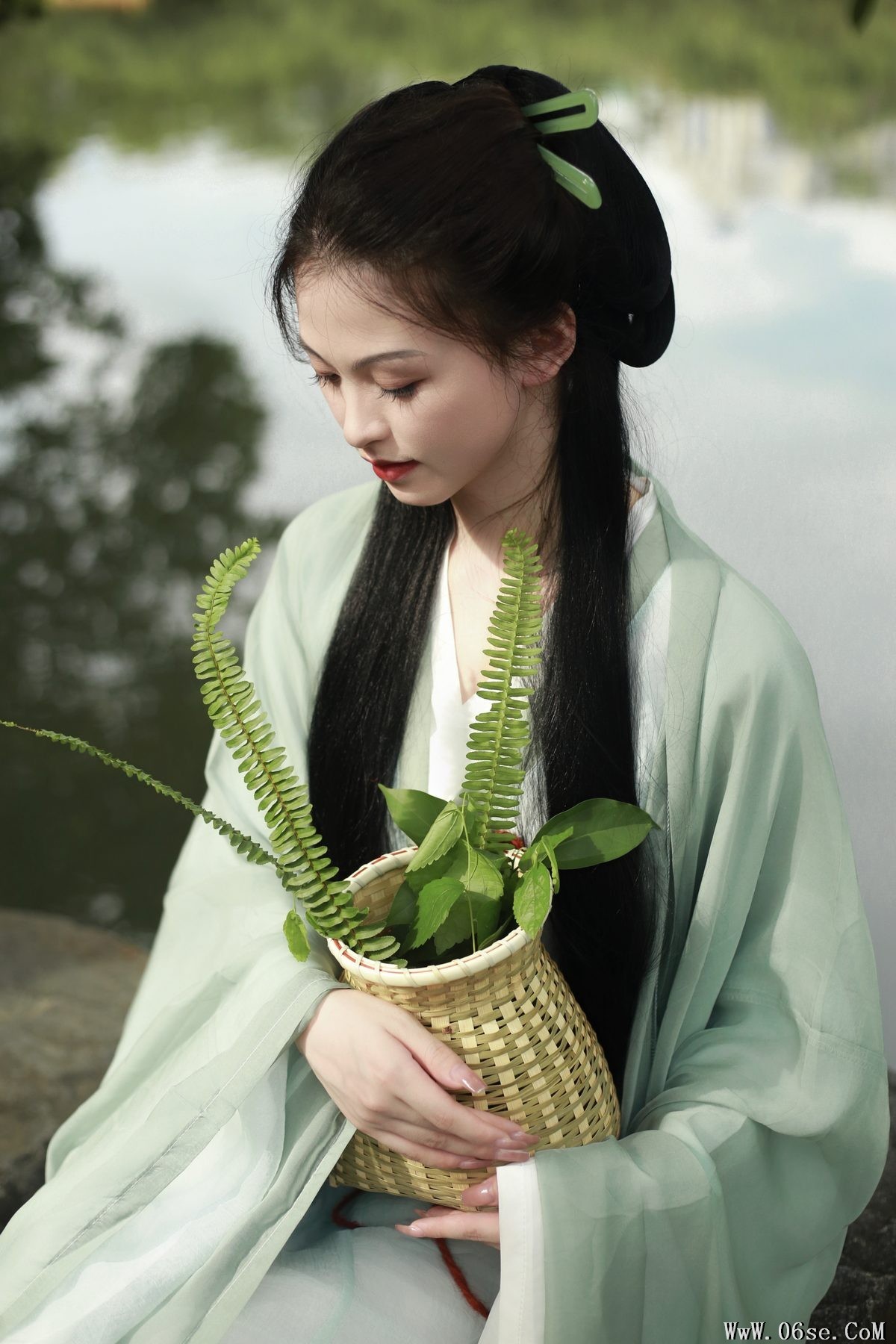 图片[24]-YiTuYu艺图语 Vol.5298 Nie Er[32P]-六色网