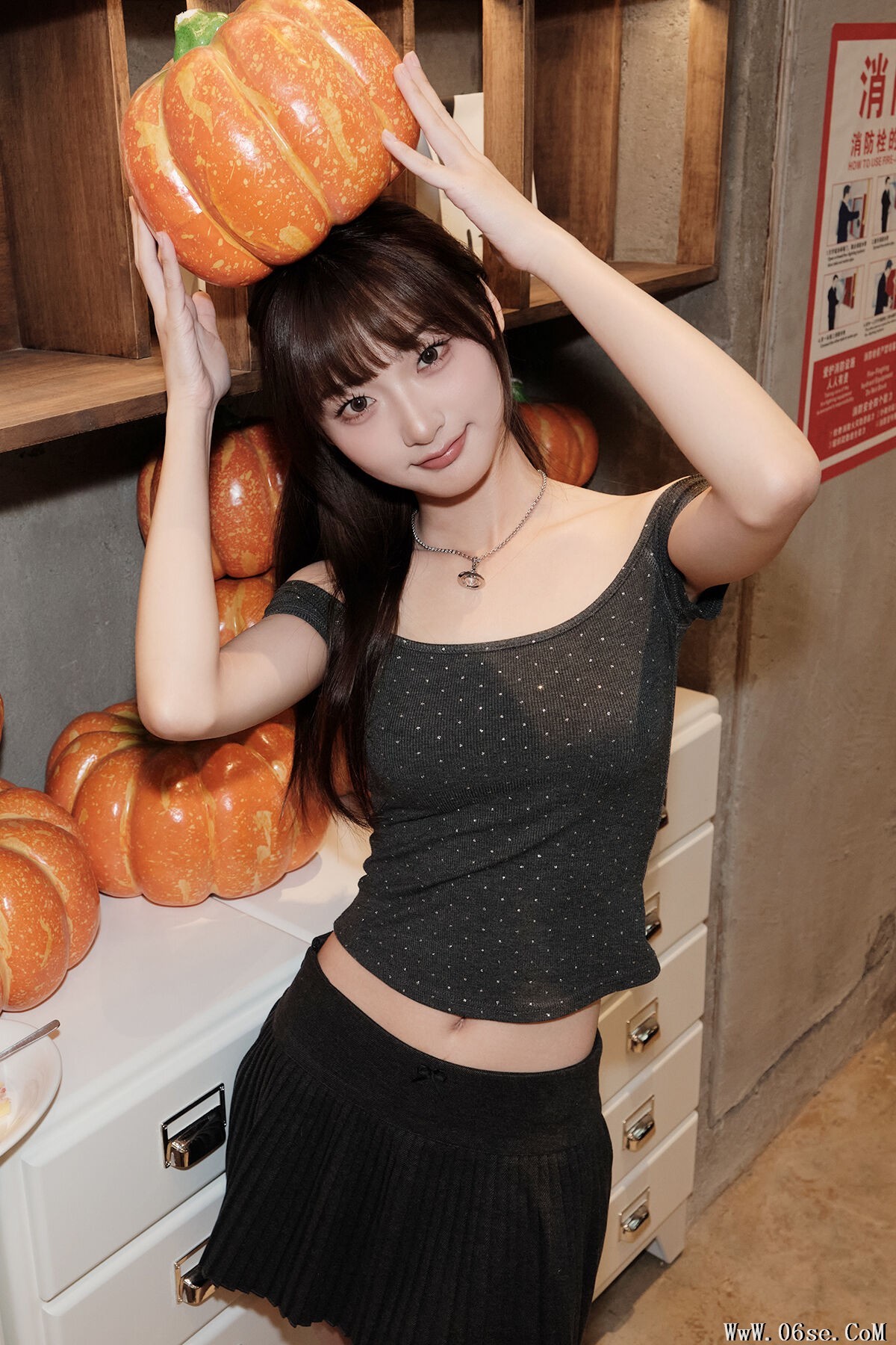 YiTuYu艺图语 Vol.7507 Chen Nian Xiao Jiu[34P]-六色网