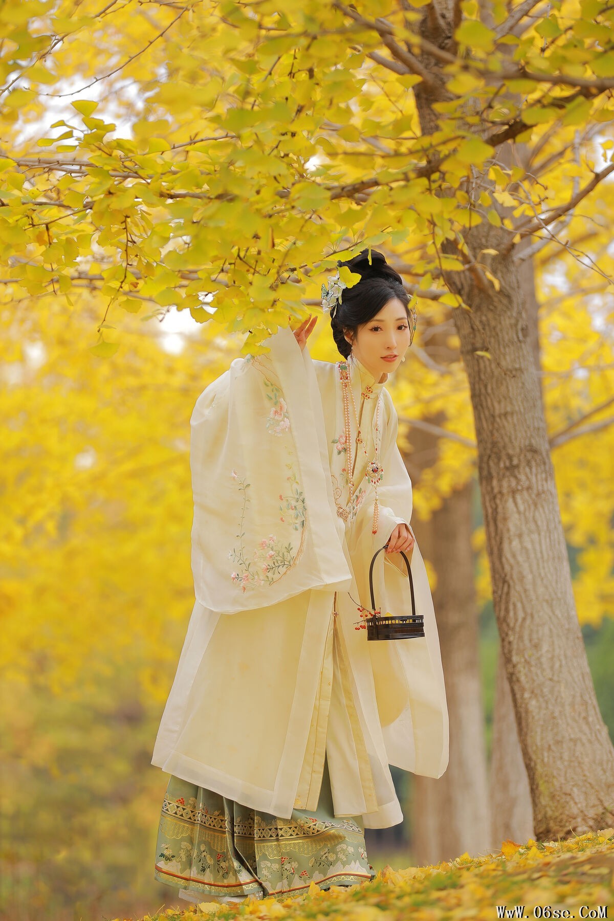 图片[21]-YiTuYu艺图语 Vol.6312 Li Cai[26P]-六色网
