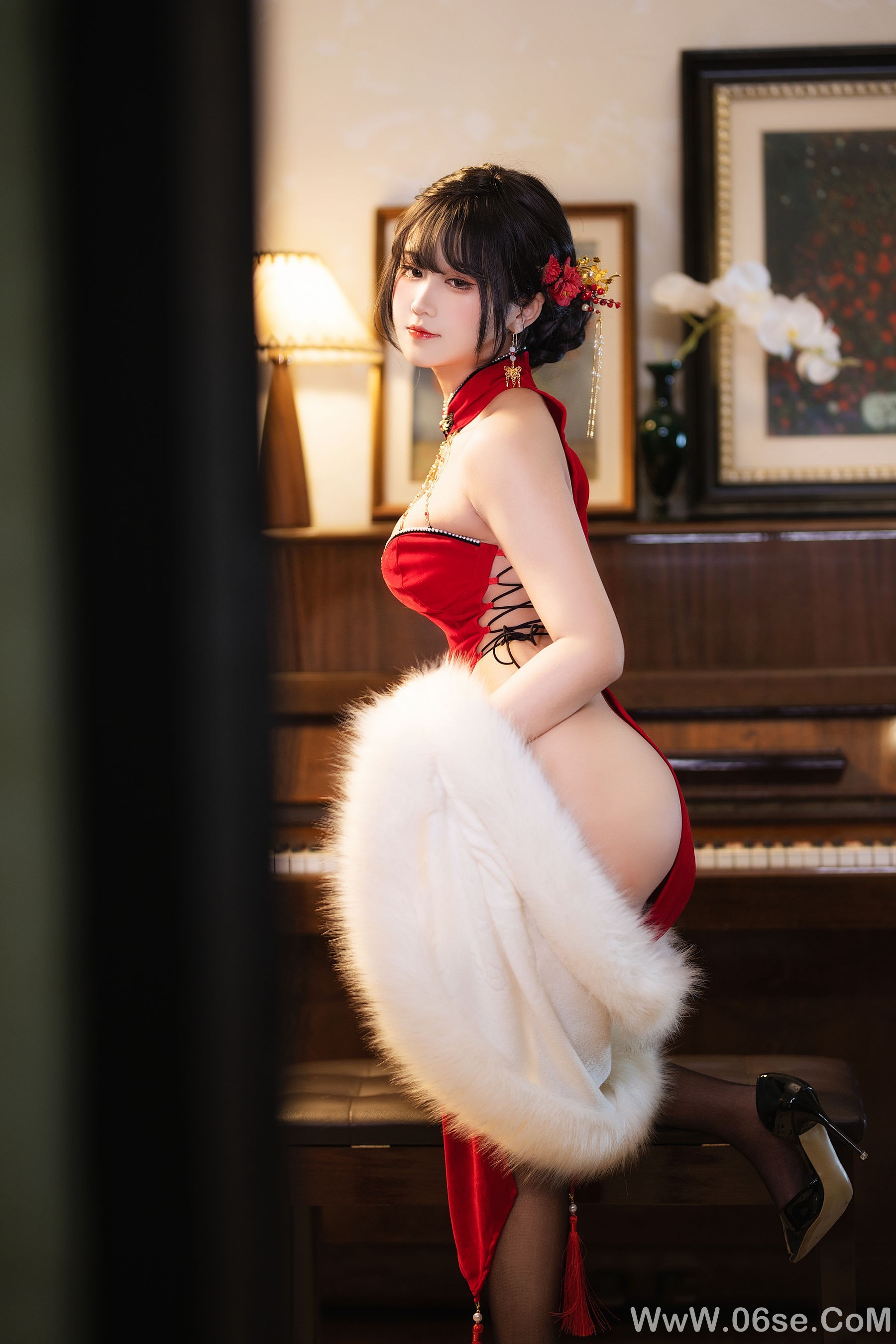 图片[5]-微博妹子三度_69 – 红丝绒旗袍[31P]-六色网