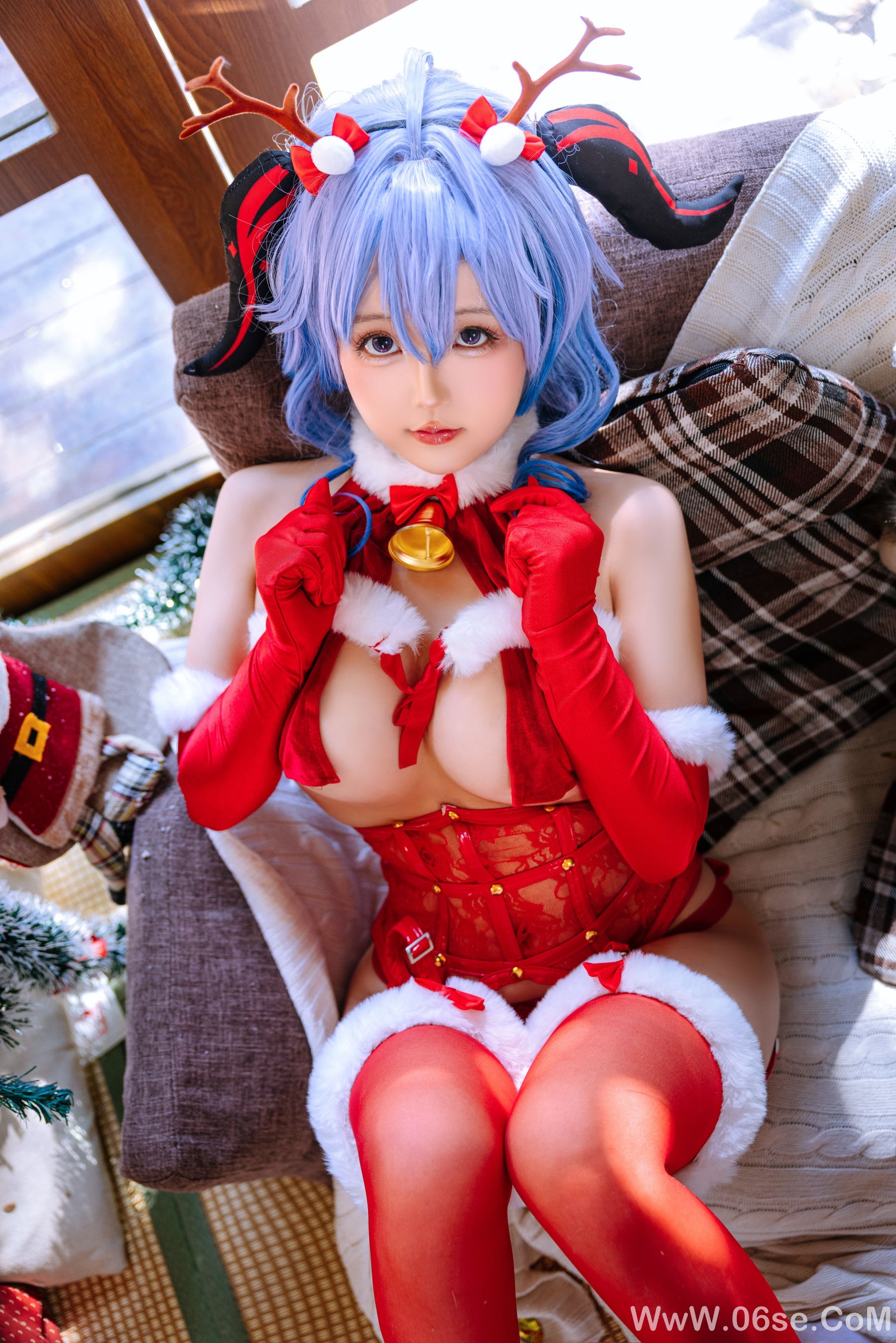 图片[5]-Cosplay日奈娇 – 甘雨圣诞[34P]-六色网