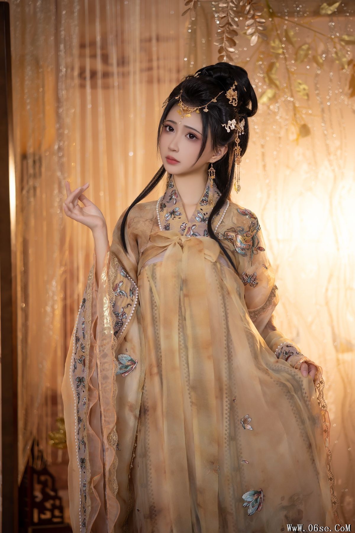 图片[21]-YiTuYu艺图语 Vol.3275 Qi Luo Sheng De Xiao Su Su[29P]-六色网