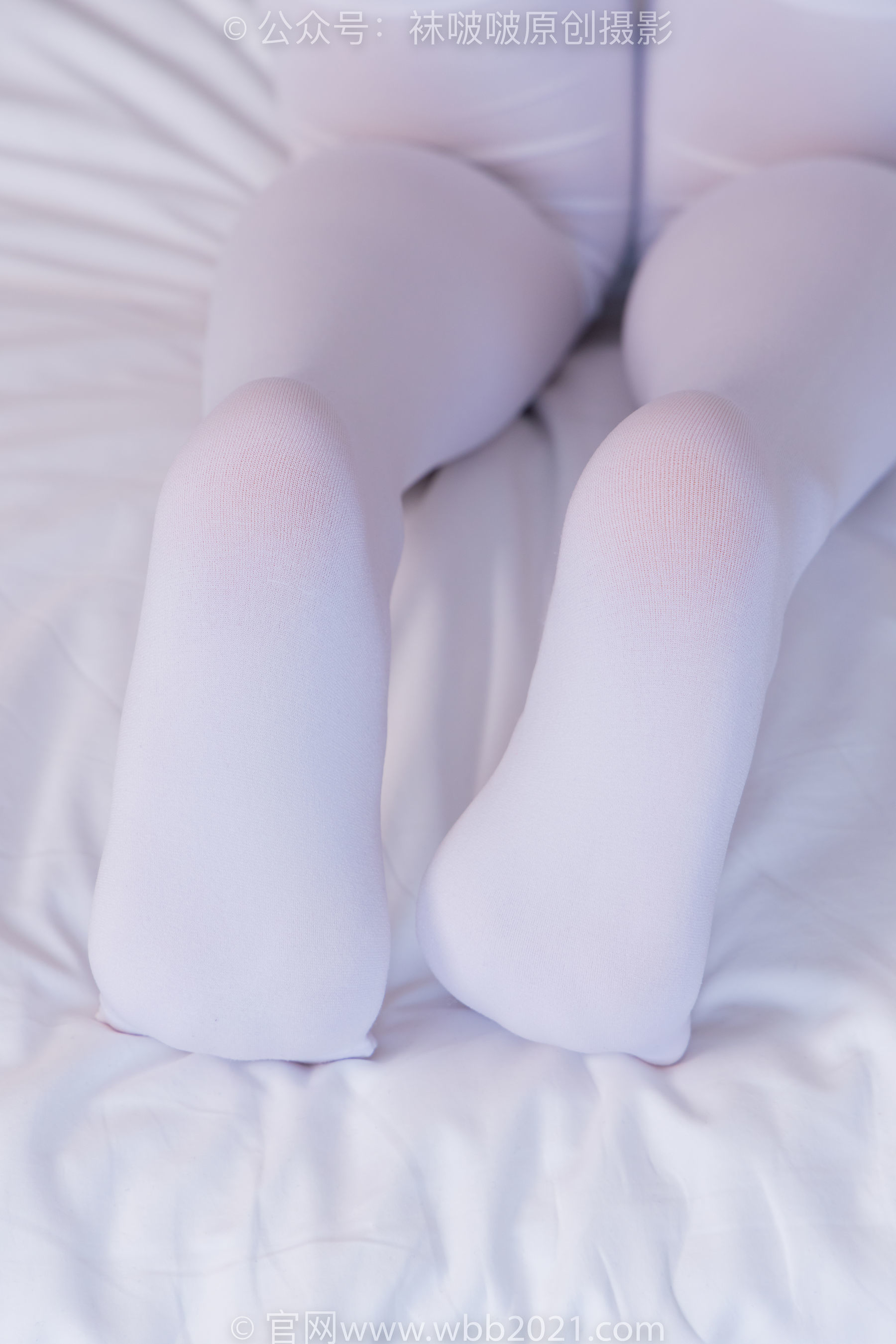 图片[53]-BoBoSocks袜啵啵 No.390 甜甜圈 -板鞋、厚黑丝大腿袜、厚白丝大腿袜[148P]-六色网