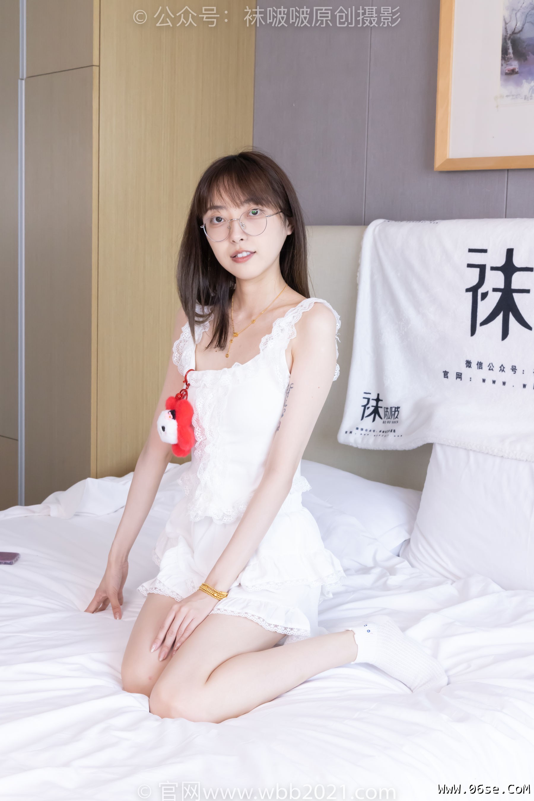 图片[148]-BoBoSocks袜啵啵 No.417 稚予 – 板鞋、白棉袜、裸足、裸足部分脚底抹精油[199P]-六色网