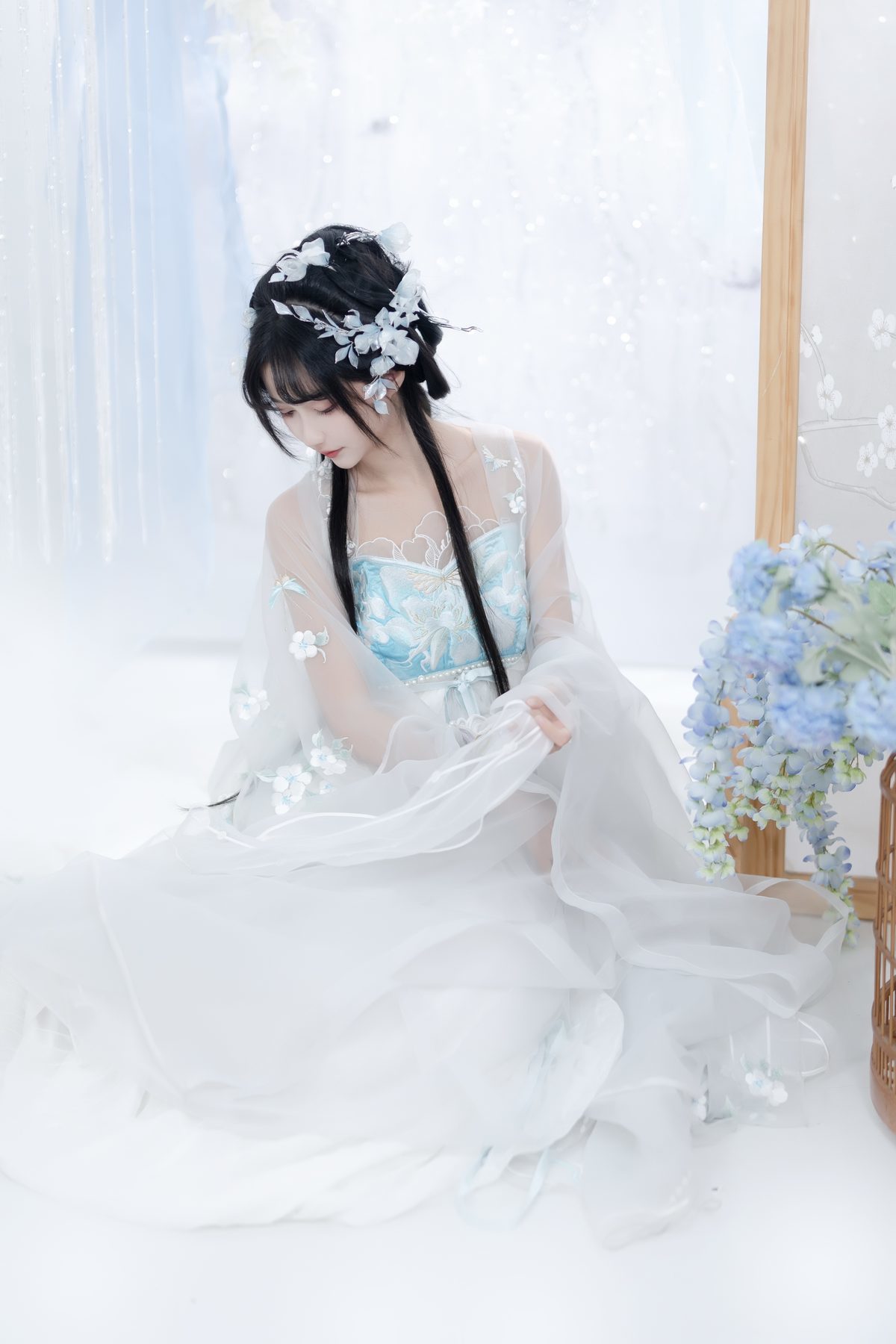 图片[26]-YiTuYu艺图语 Vol.5647 Qi Luo Sheng De Xiao Su Su[27P]-六色网