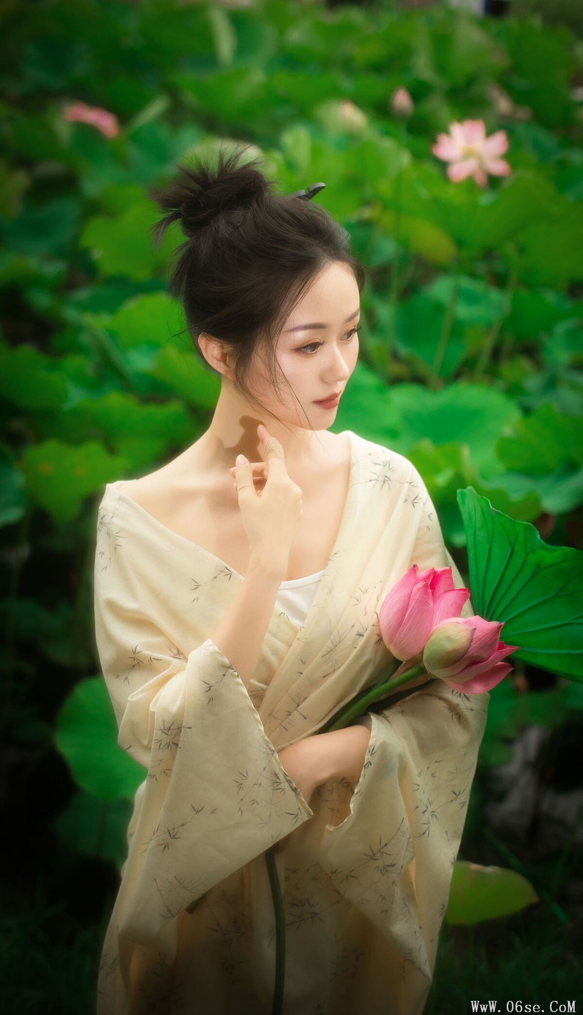图片[5]-YiTuYu艺图语 Vol.7568 Er Shi Si Shi[23P]-六色网