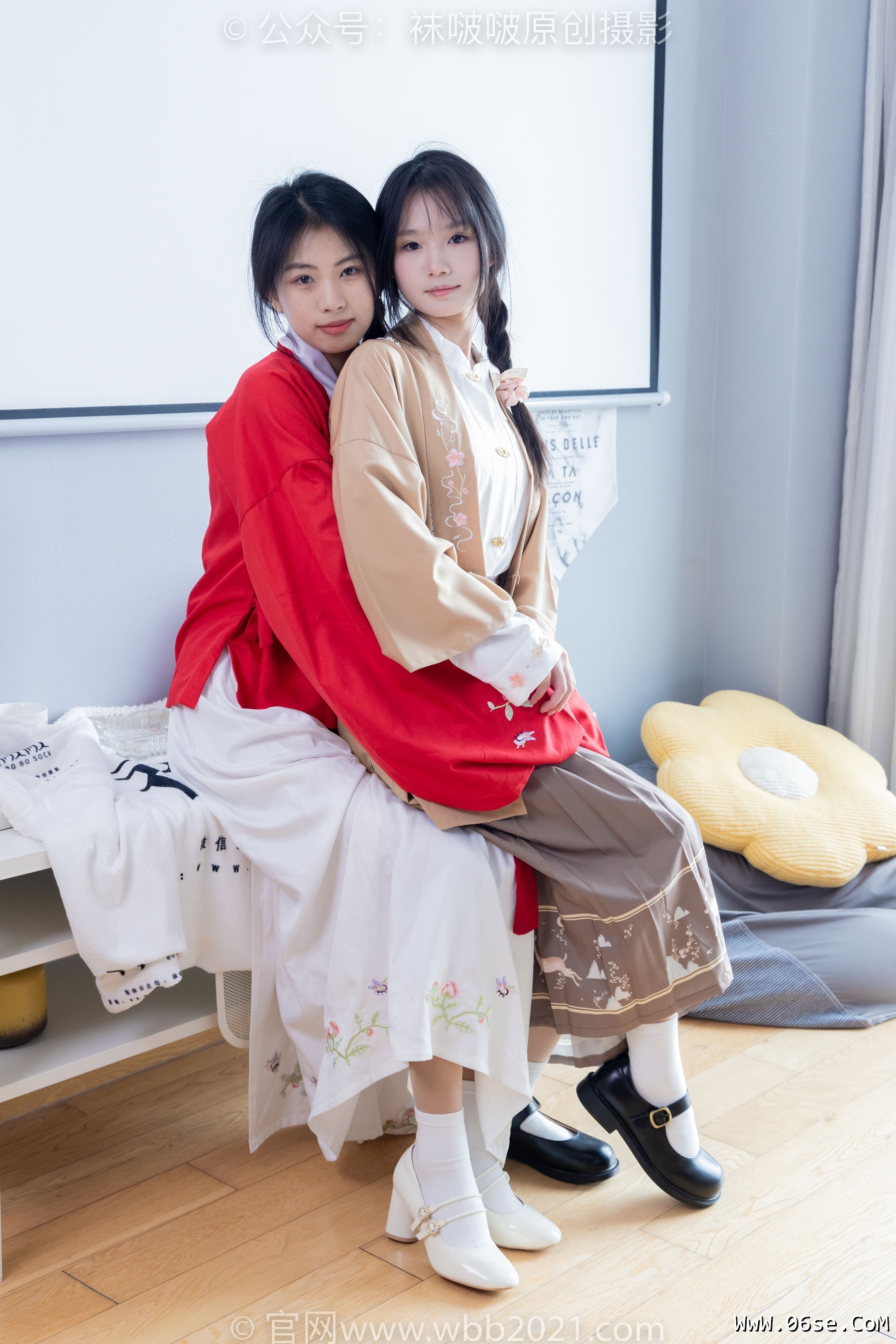 图片[88]-BoBoSocks袜啵啵 No.400 奶油&甜甜圈 -两双高跟鞋、白棉袜、肉丝[158P]-六色网