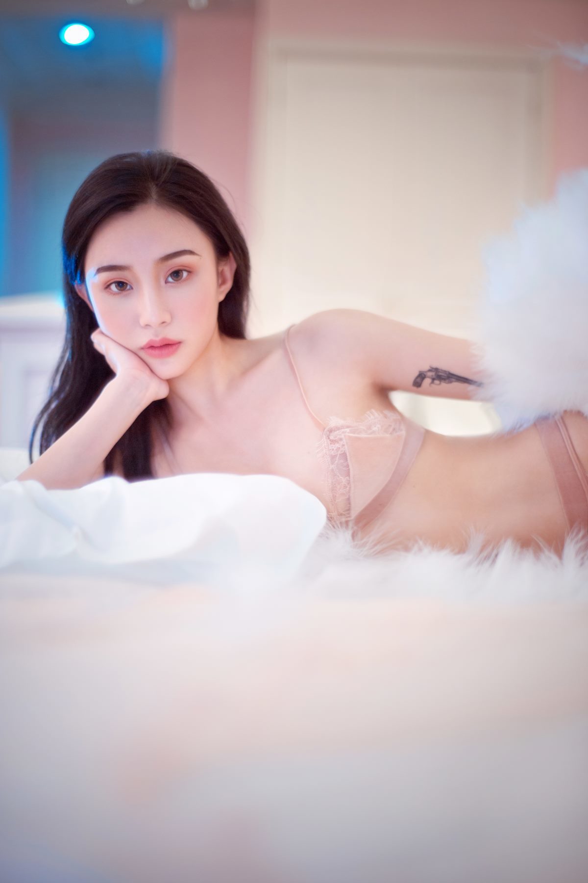 图片[16]-YiTuYu艺图语 Vol.3096 Ju Zi[27P]-六色网