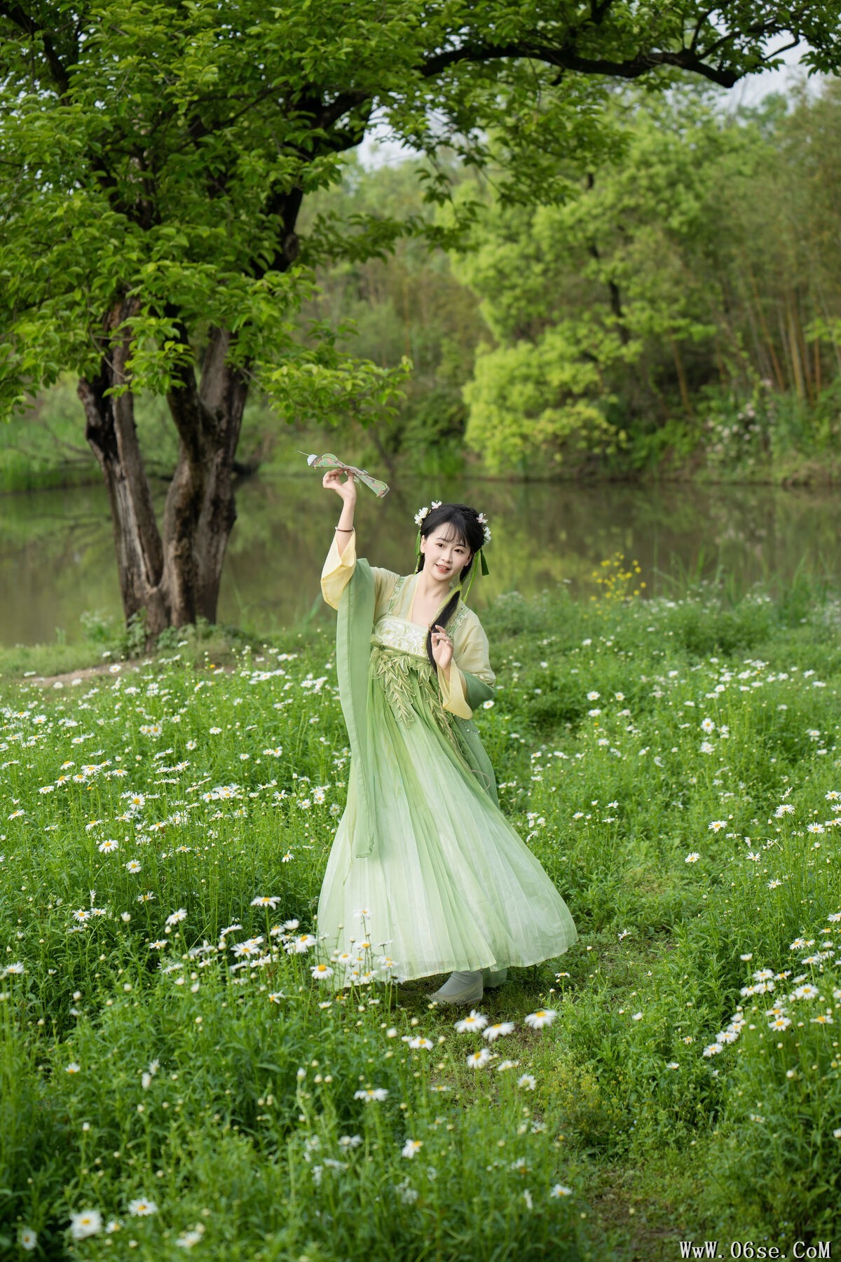 图片[18]-YiTuYu艺图语 Vol.7049 Jiao Yi Zhi Sui Sui[23P]-六色网