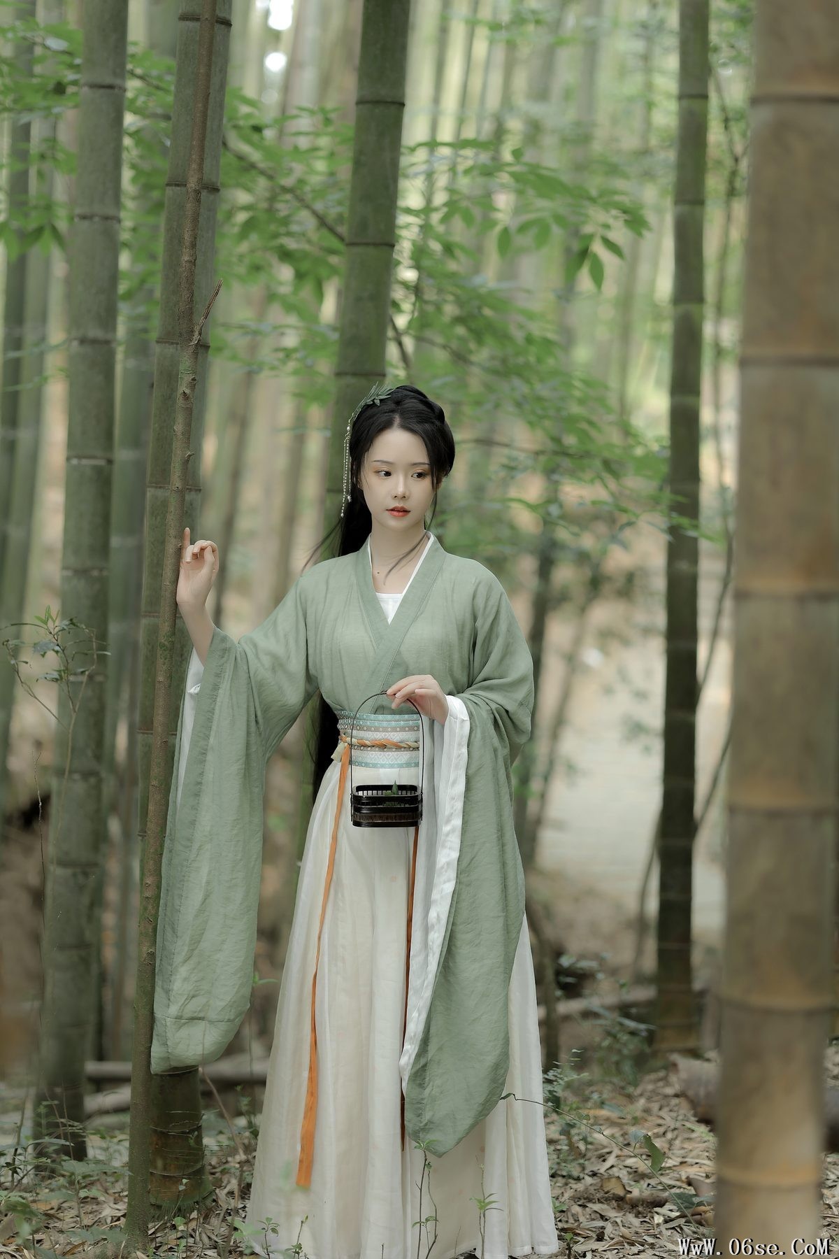 图片[21]-YiTuYu艺图语 Vol.4358 Ran Zai Niu Nai[24P]-六色网