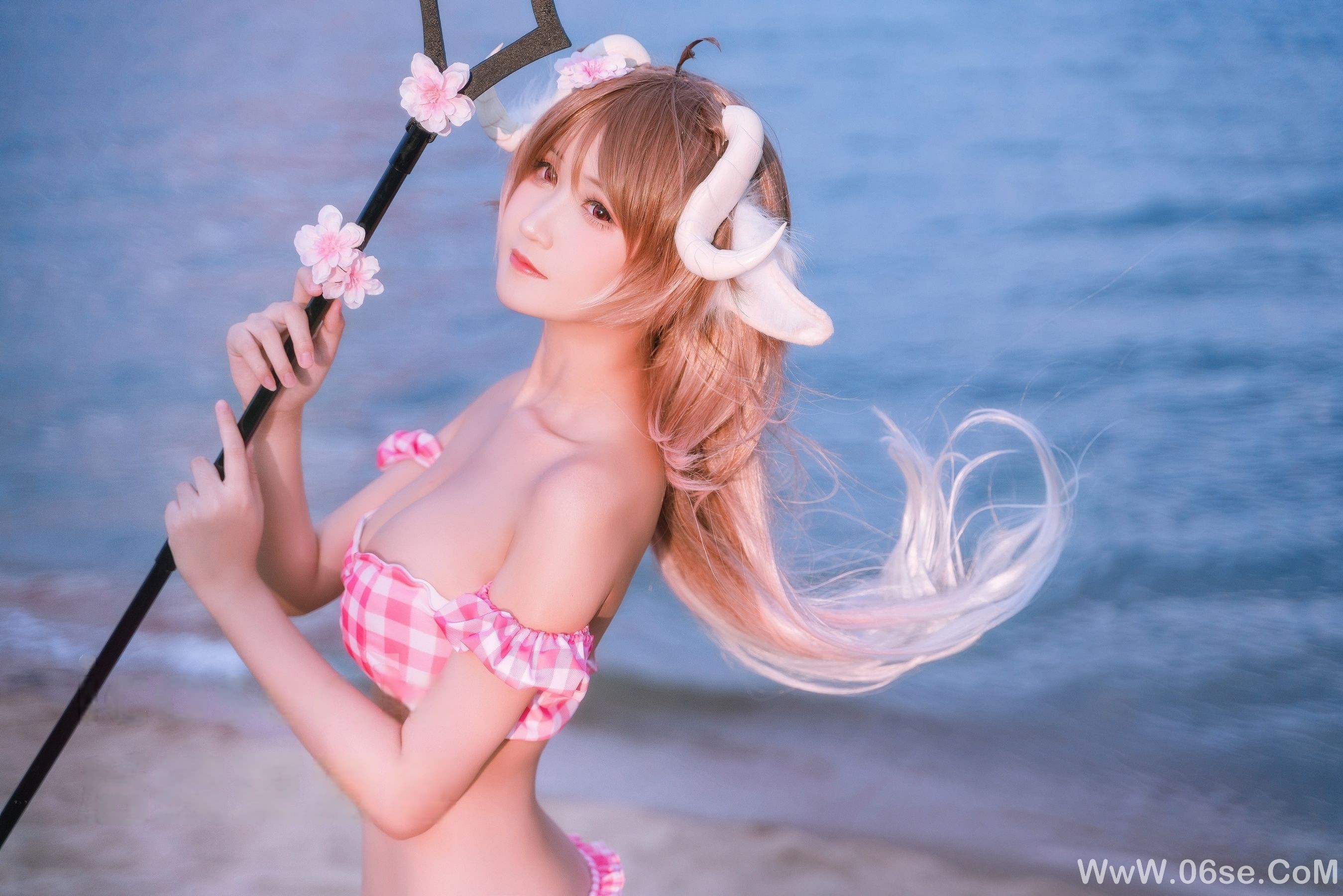 图片[13]-微博妹子三度_69 – 小羊泳装[17P]-六色网