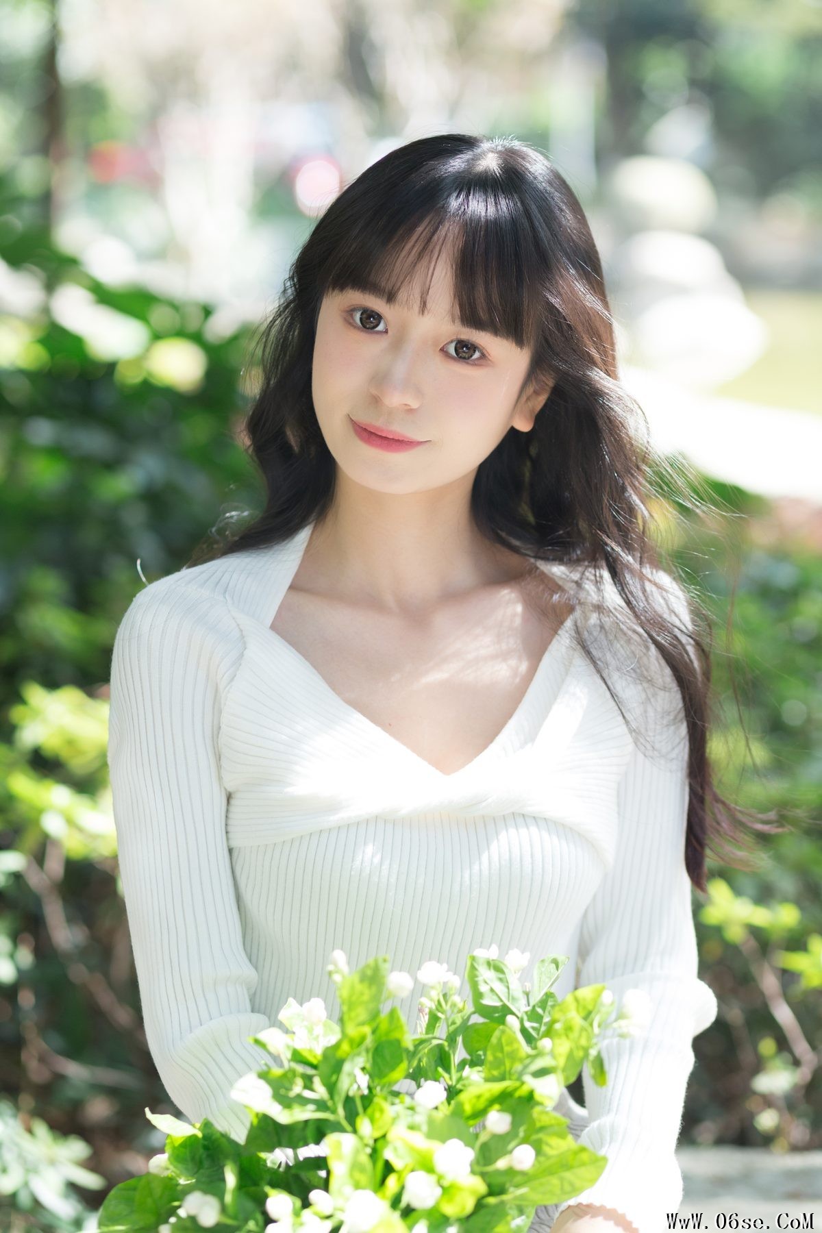图片[4]-YiTuYu艺图语 Vol.5839 Yan Yun Lin Er[27P]-六色网