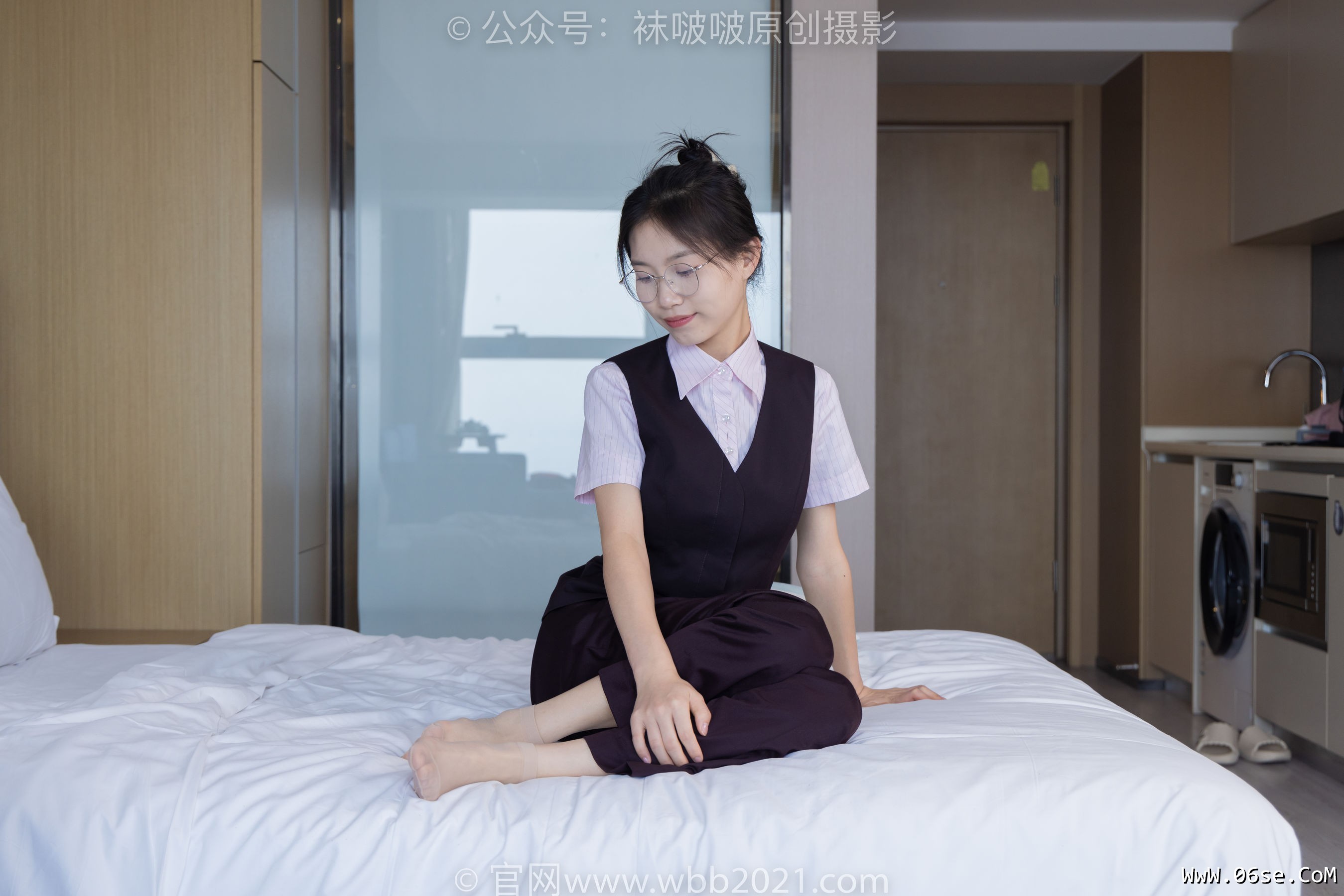 图片[122]-BoBoSocks袜啵啵 No.271 芝士 -平底鞋、短肉丝、银行制服[146P]-六色网