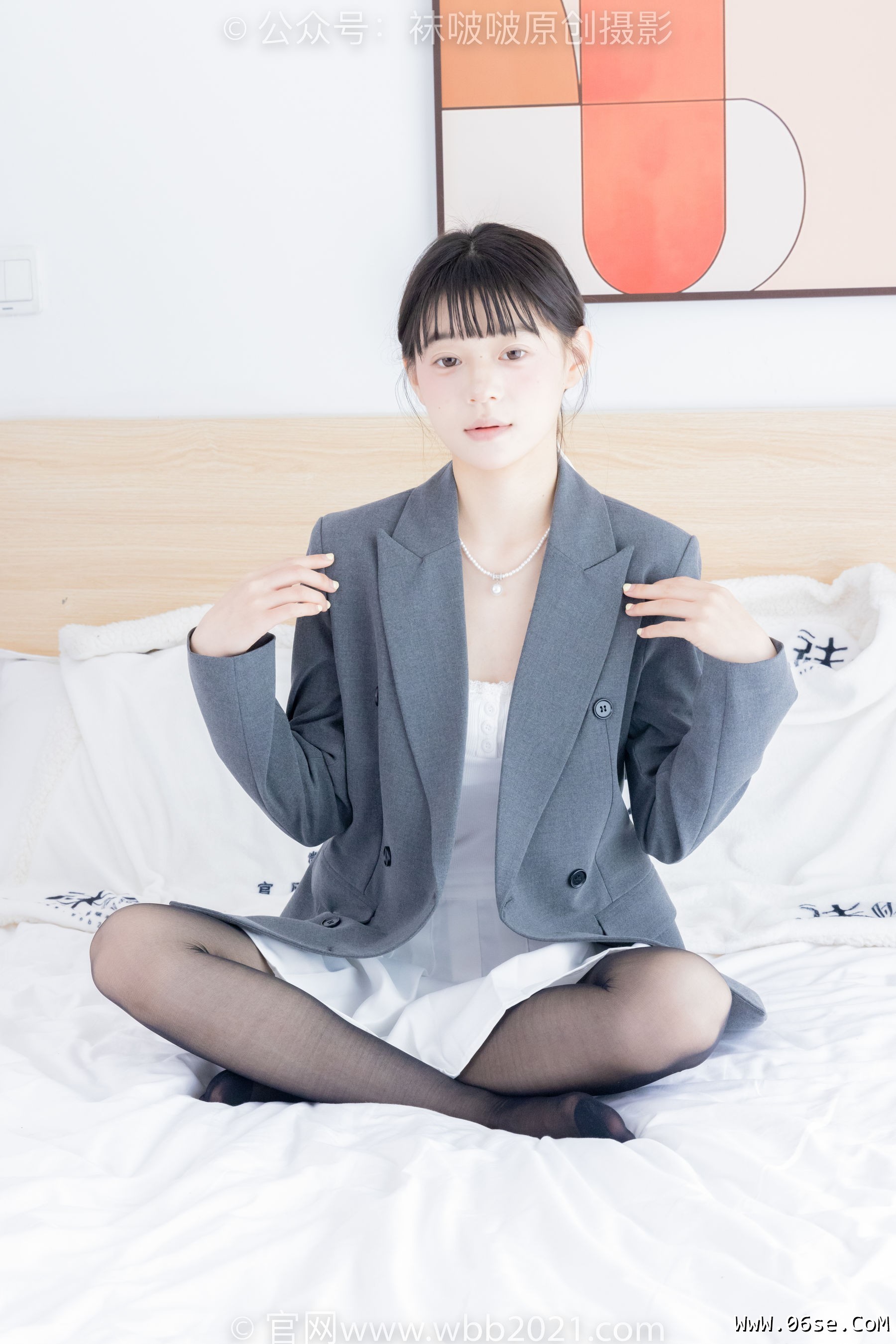 图片[20]-BoBoSocks袜啵啵 No.404 糯米 -板鞋、黑丝、ol风[145P]-六色网