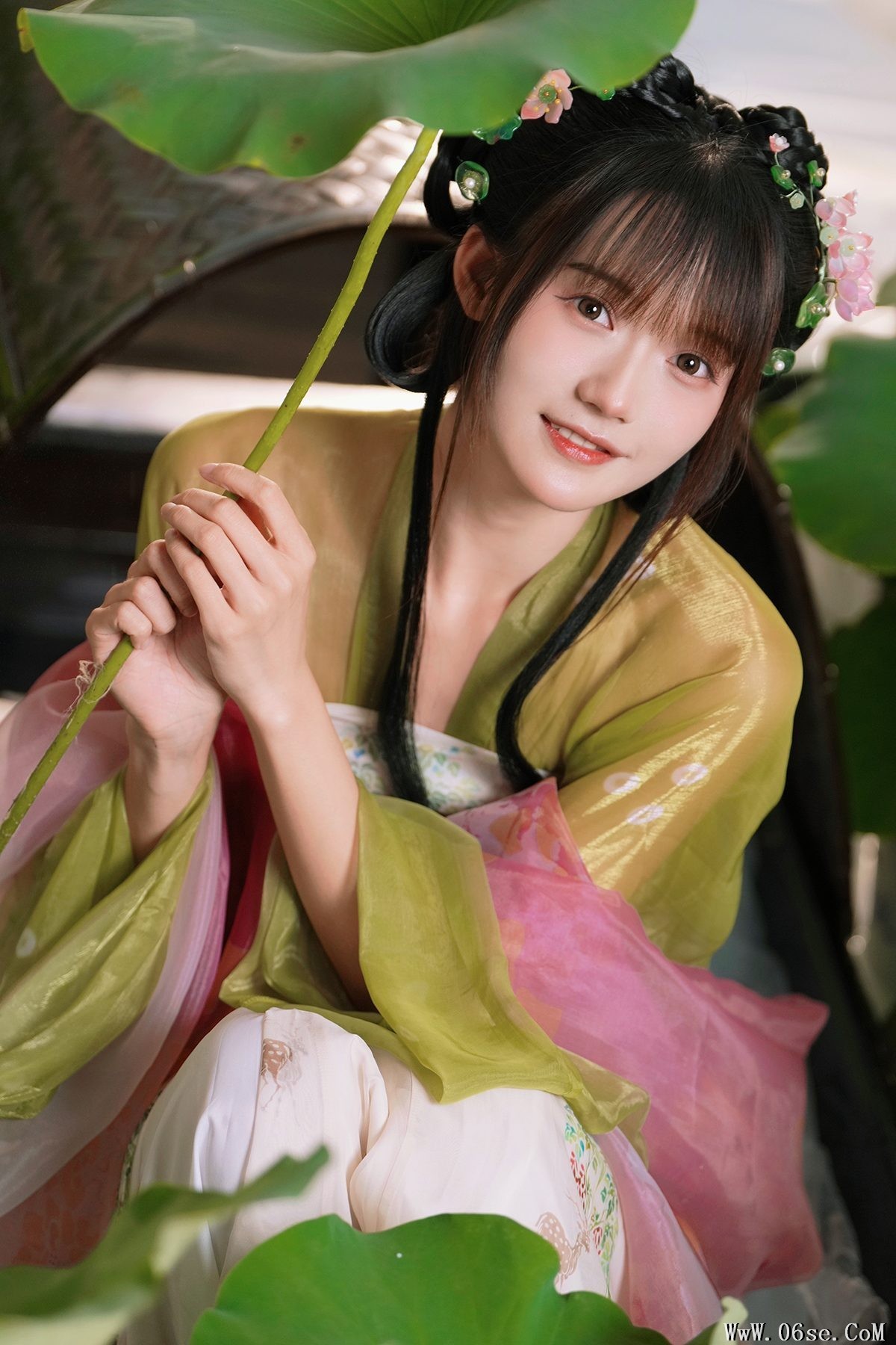 YiTuYu艺图语 Vol.4707 Tu Zi Zzz Bu Chi Hu Luo Bo[56P]-六色网