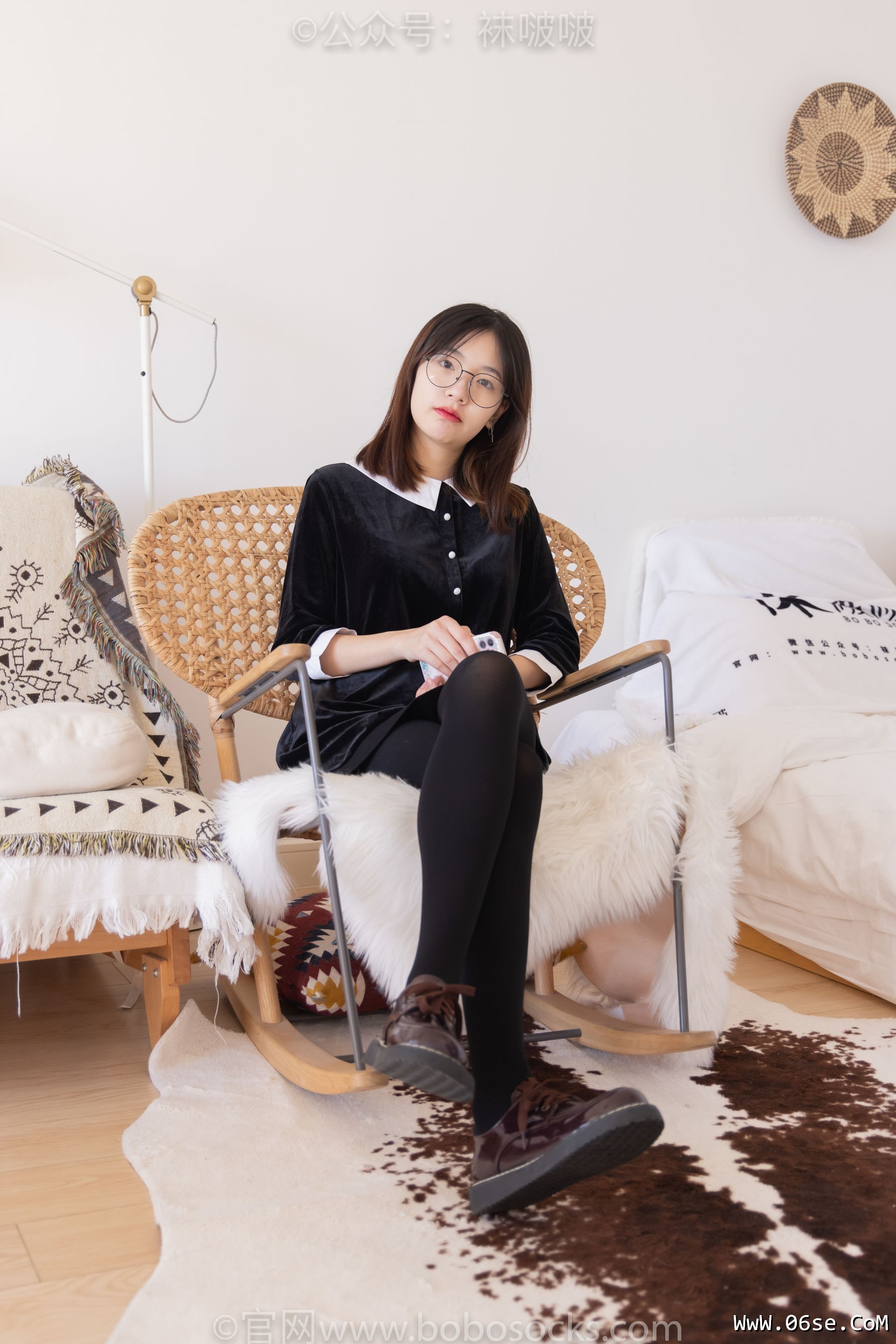 图片[19]-BoBoSocks袜啵啵 No.053 小甜豆-皮鞋、厚黑丝、黑色蕾丝船袜[140P]-六色网