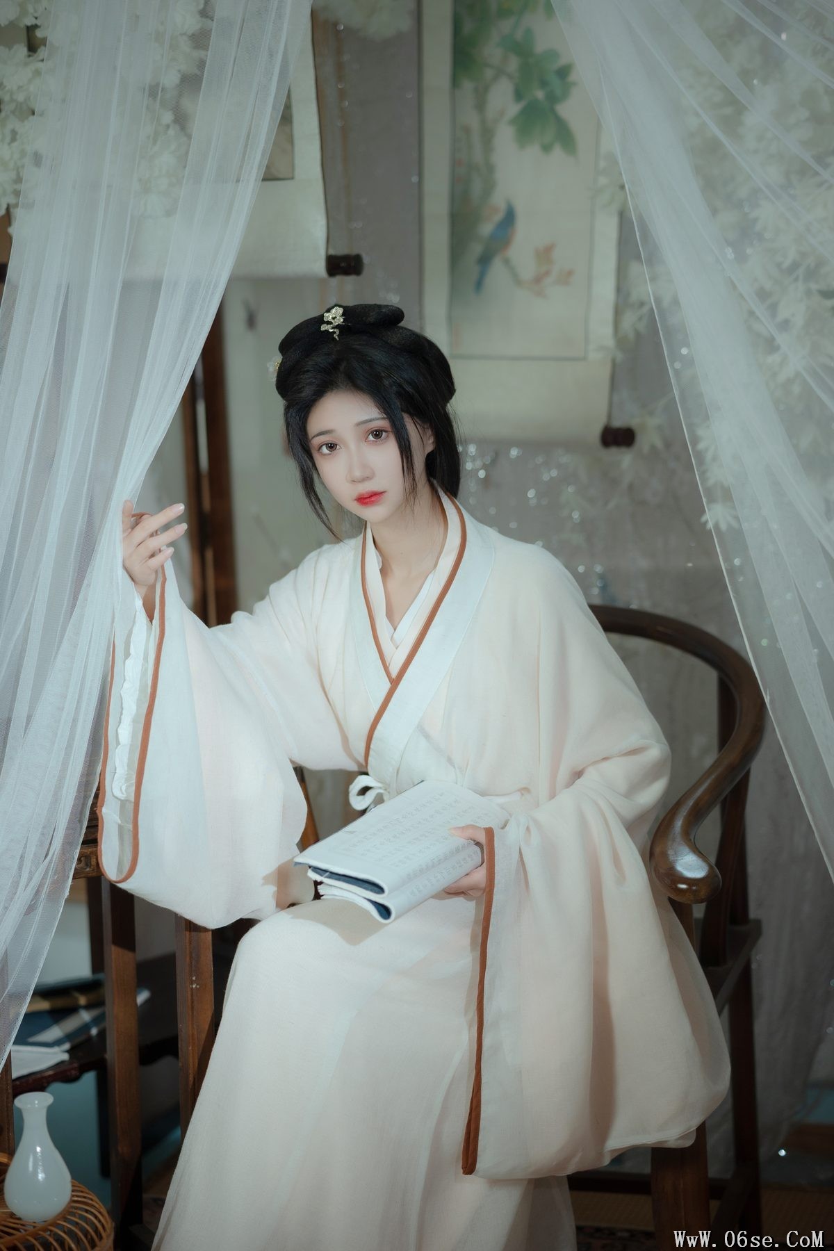 图片[23]-YiTuYu艺图语 Vol.4150 Qi Luo Sheng De Xiao Su Su[25P]-六色网