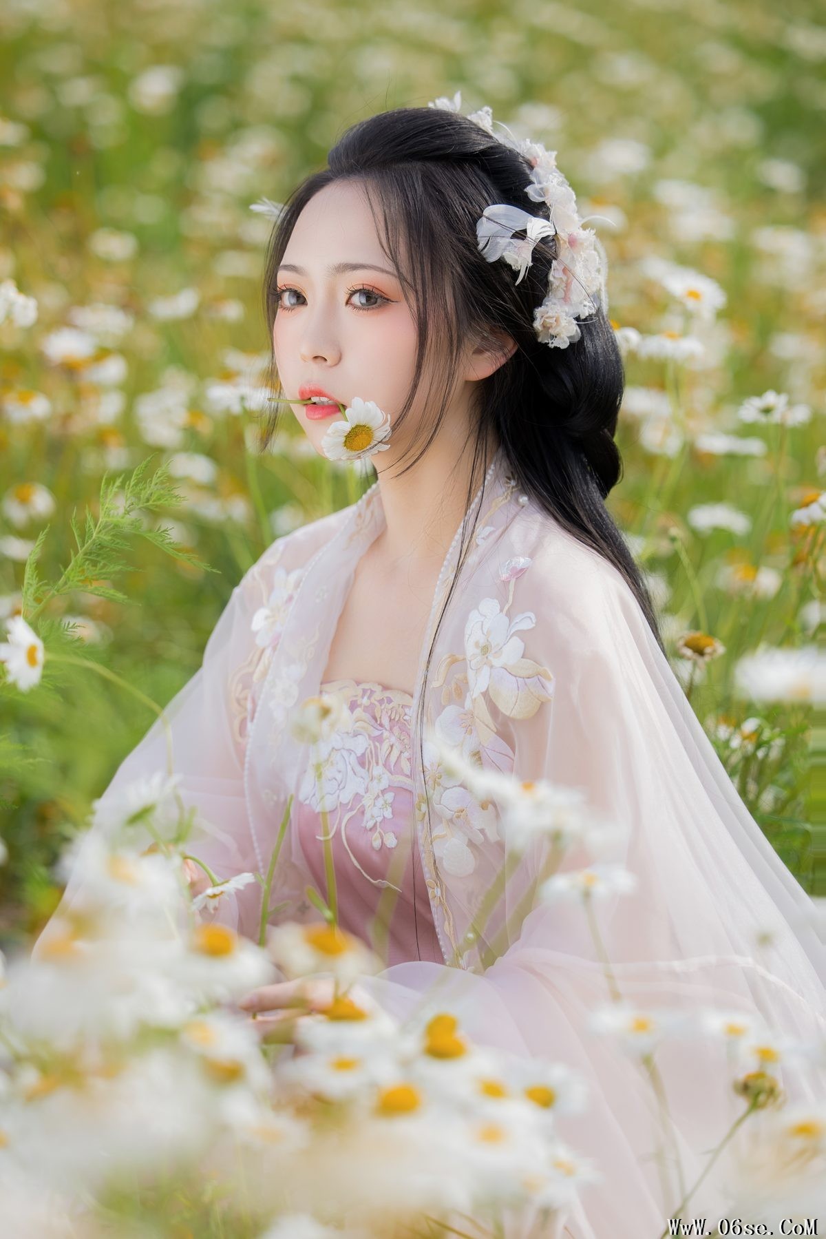 图片[14]-YiTuYu艺图语 Vol.4383 Qian Mo Hong Chen[24P]-六色网
