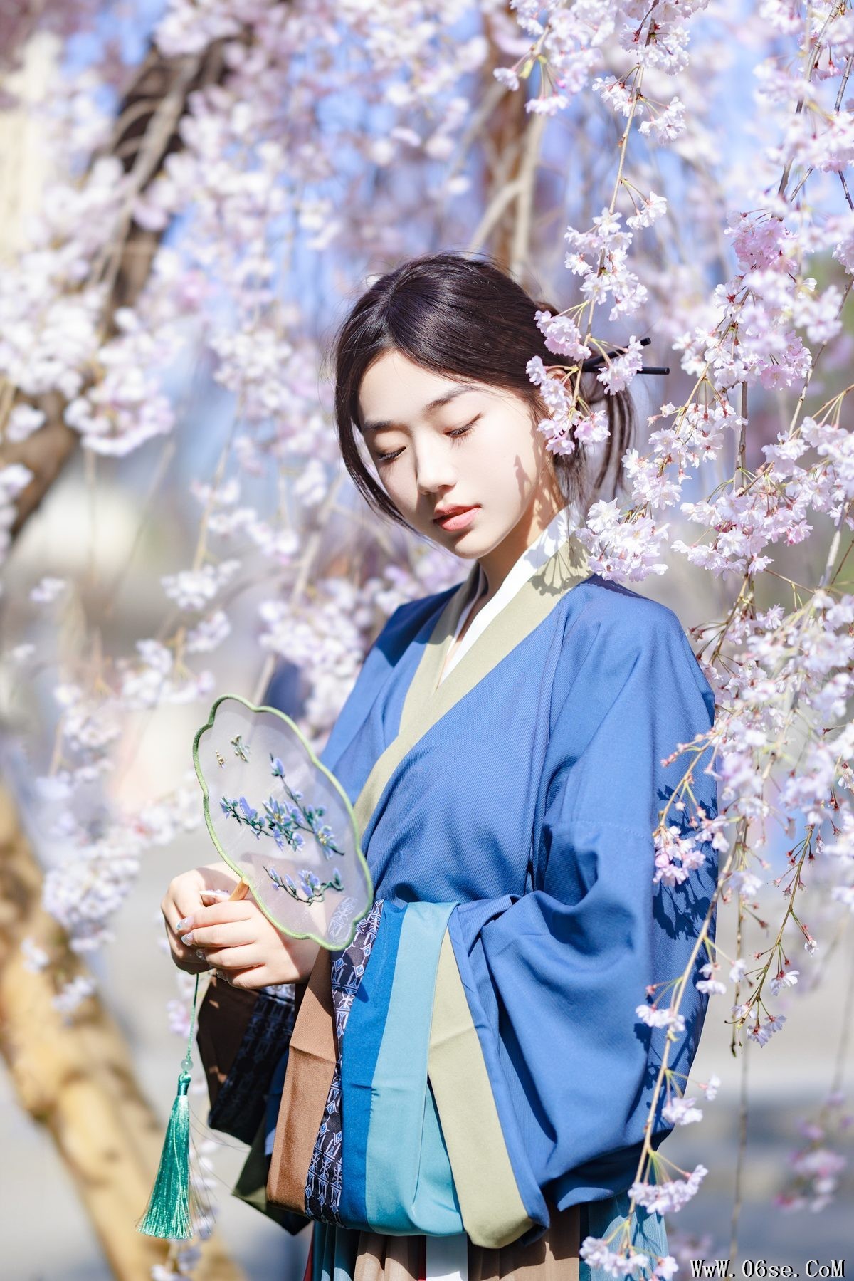 图片[22]-YiTuYu艺图语 Vol.4697 Pei Tong Xue[22P]-六色网