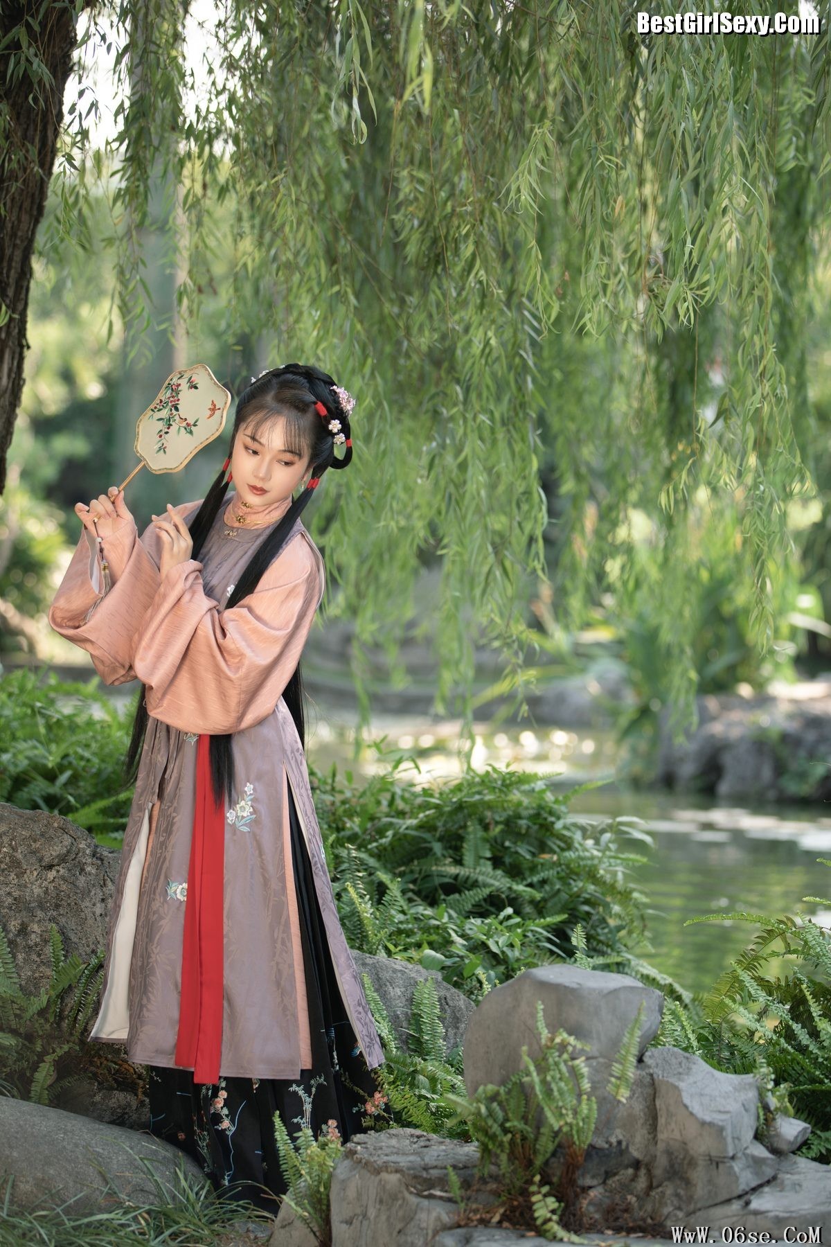 图片[22]-YiTuYu艺图语 Vol.4072 Qiu Da Da[26P]-六色网