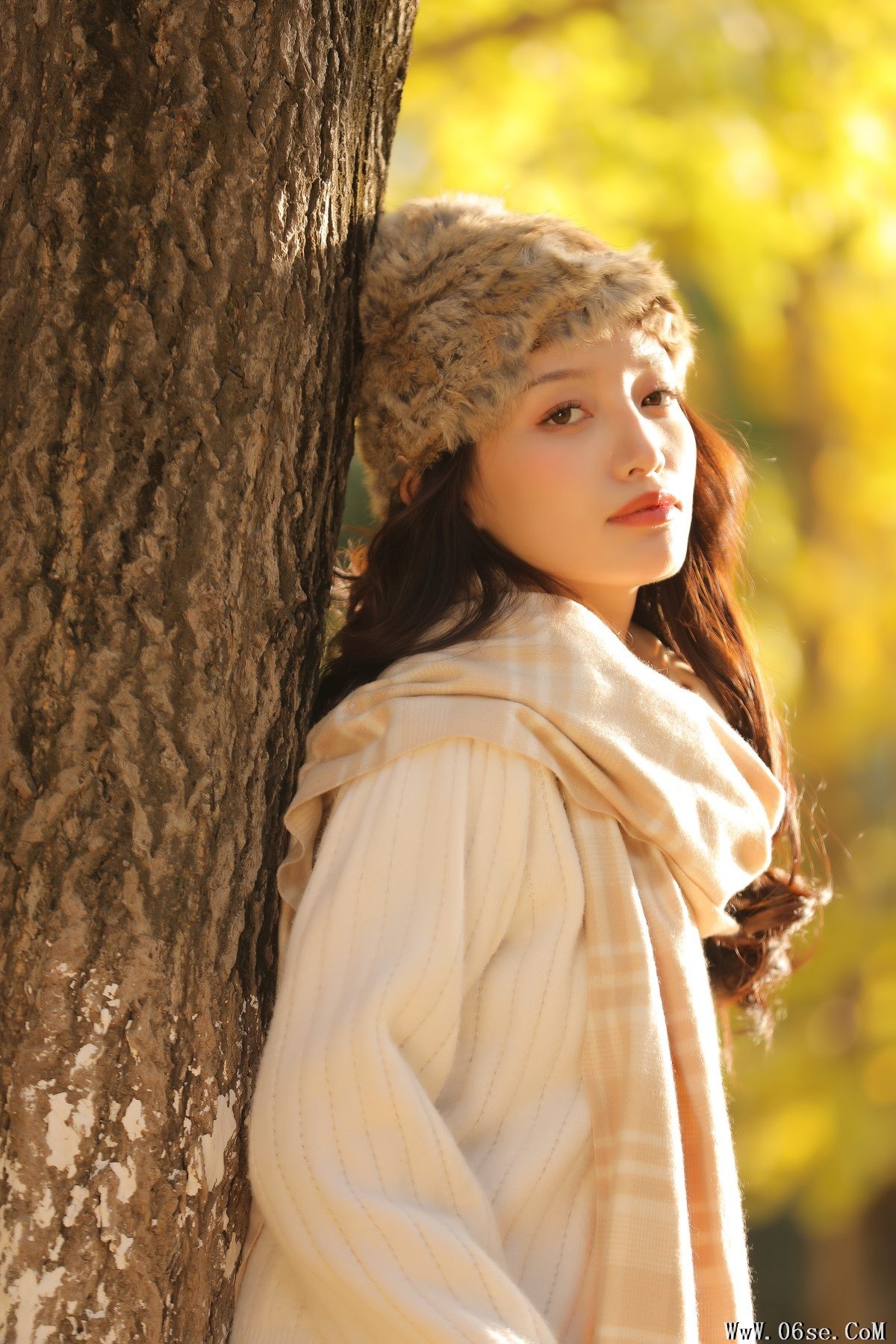 图片[21]-YiTuYu艺图语 Vol.3214 Ning Meng Jing A[33P]-六色网