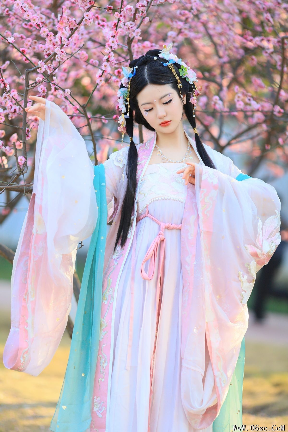 图片[17]-YiTuYu艺图语 Vol.5158 Bu Ke Ai De He He Miao[29P]-六色网