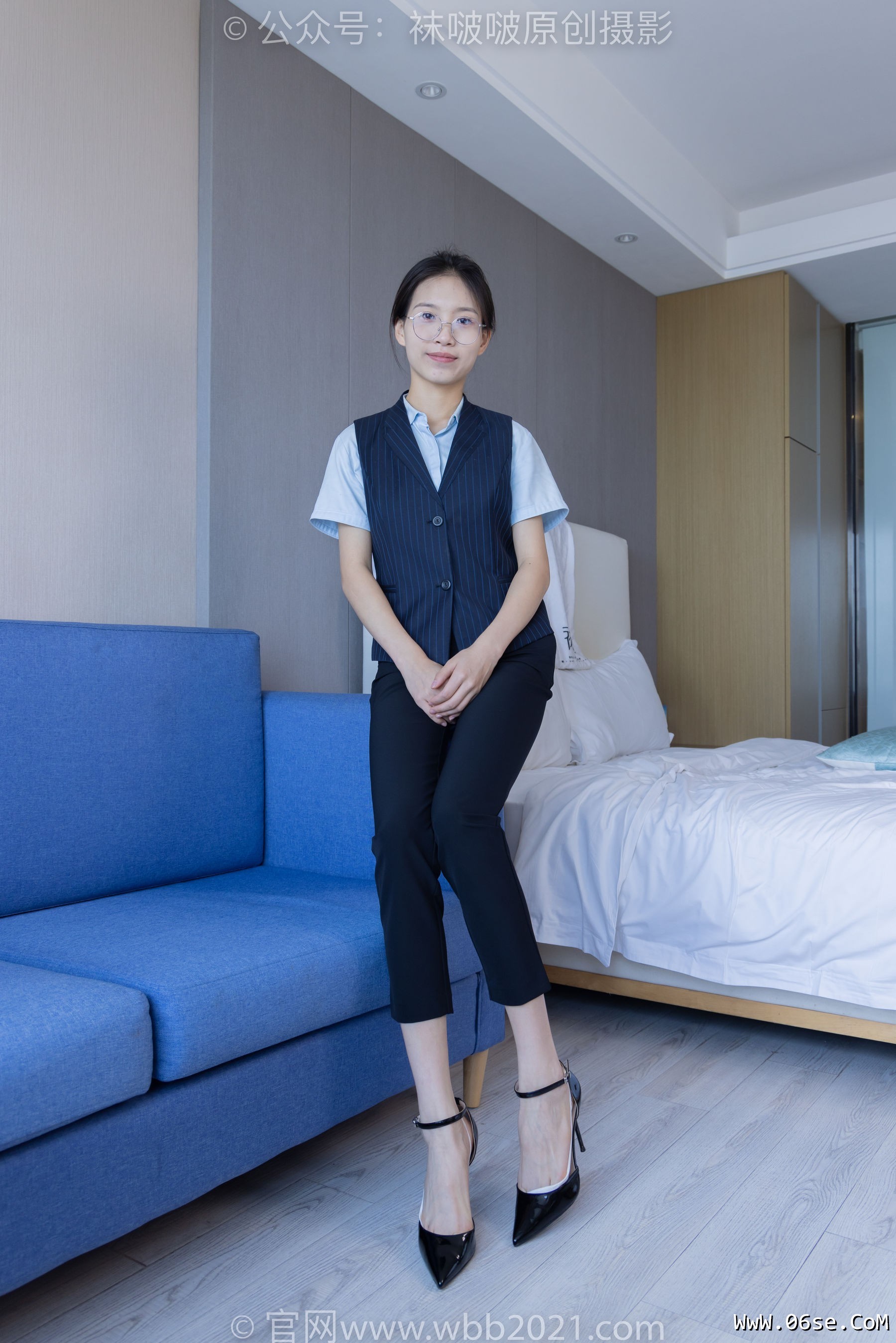 图片[58]-BoBoSocks袜啵啵 No.413 芝士 -高跟鞋、白色吊带船袜、银行制服[145P]-六色网
