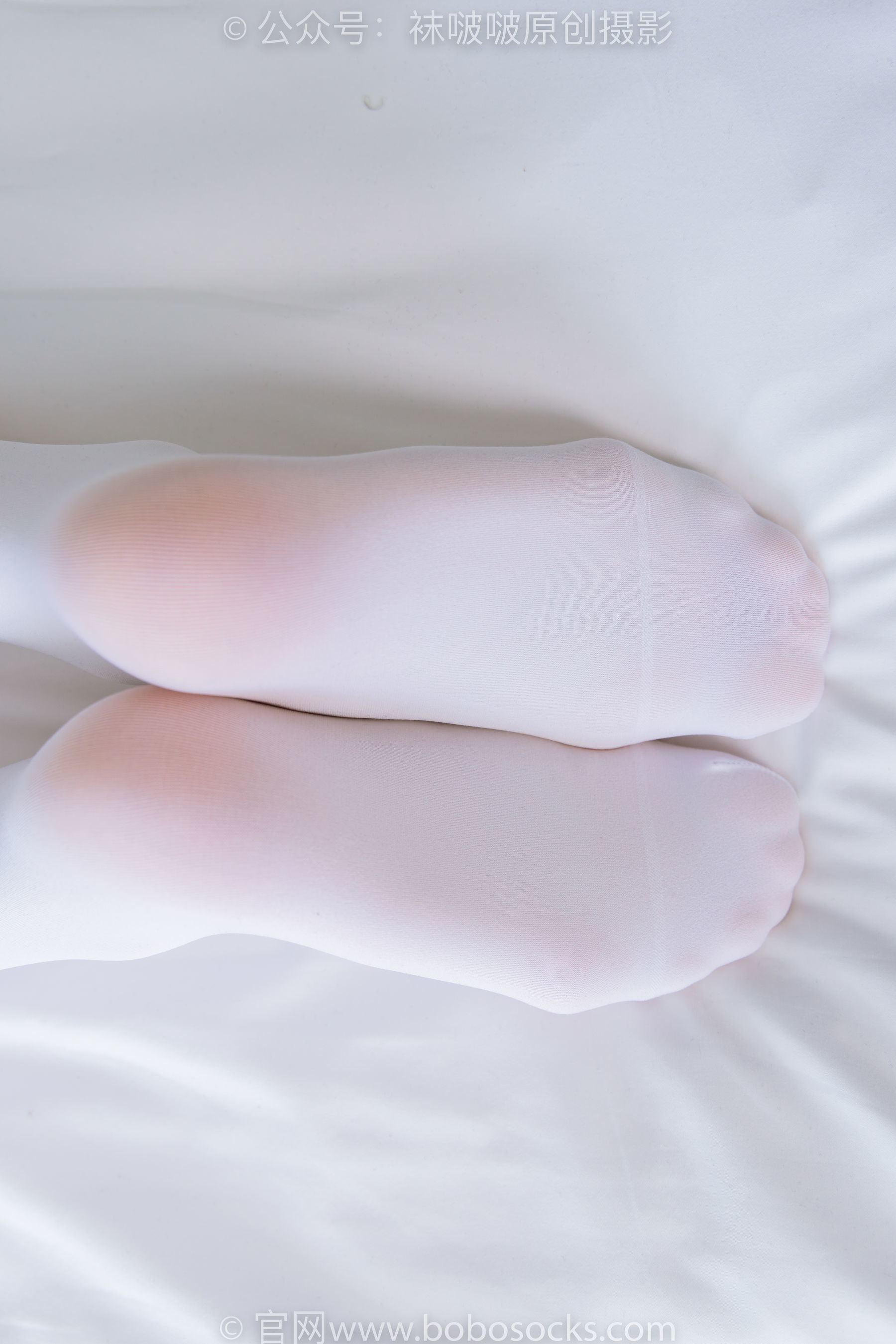 图片[41]-BoBoSocks袜啵啵 No.214 小沫 -黑色运动鞋、厚白丝[142P]-六色网