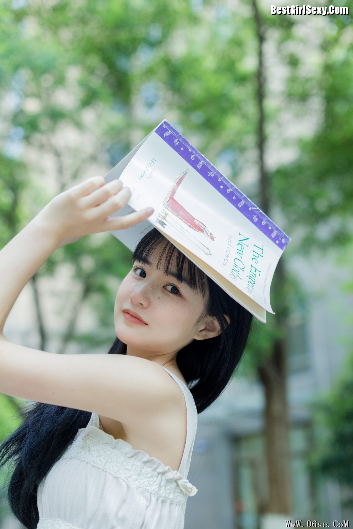 图片[27]-YiTuYu艺图语 Vol.4045 Xiao Yi Mei Mei Cute[31P]-六色网