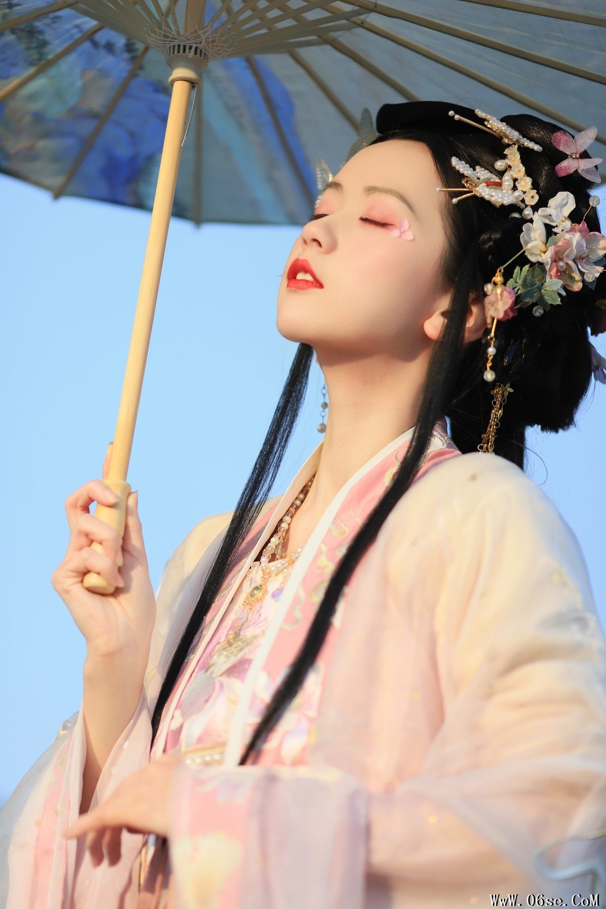 图片[13]-YiTuYu艺图语 Vol.5471 Ce Er Qing Xin Ting[36P]-六色网