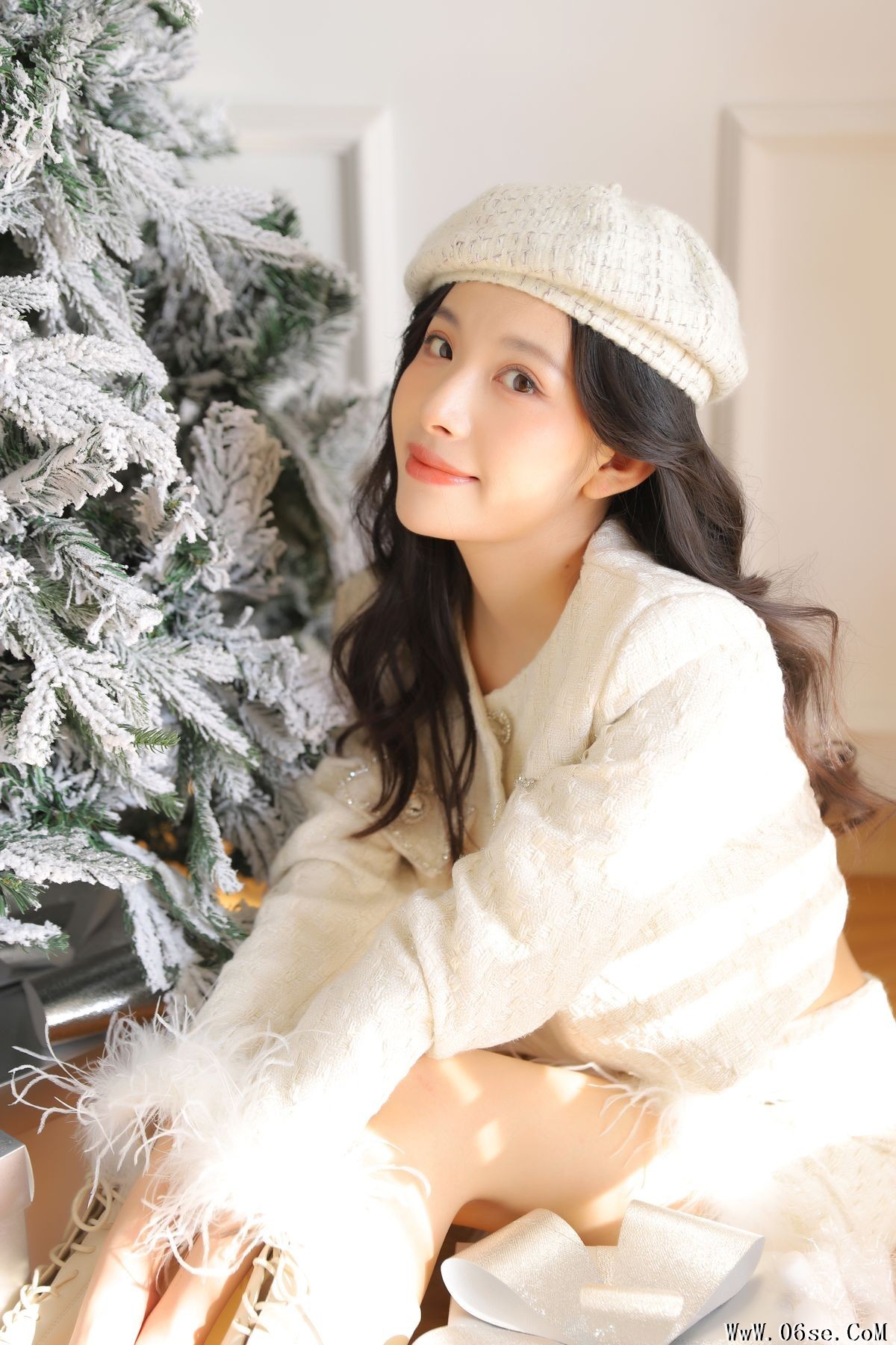 图片[27]-YiTuYu艺图语 Vol.3231 Yi Xin Doris[36P]-六色网