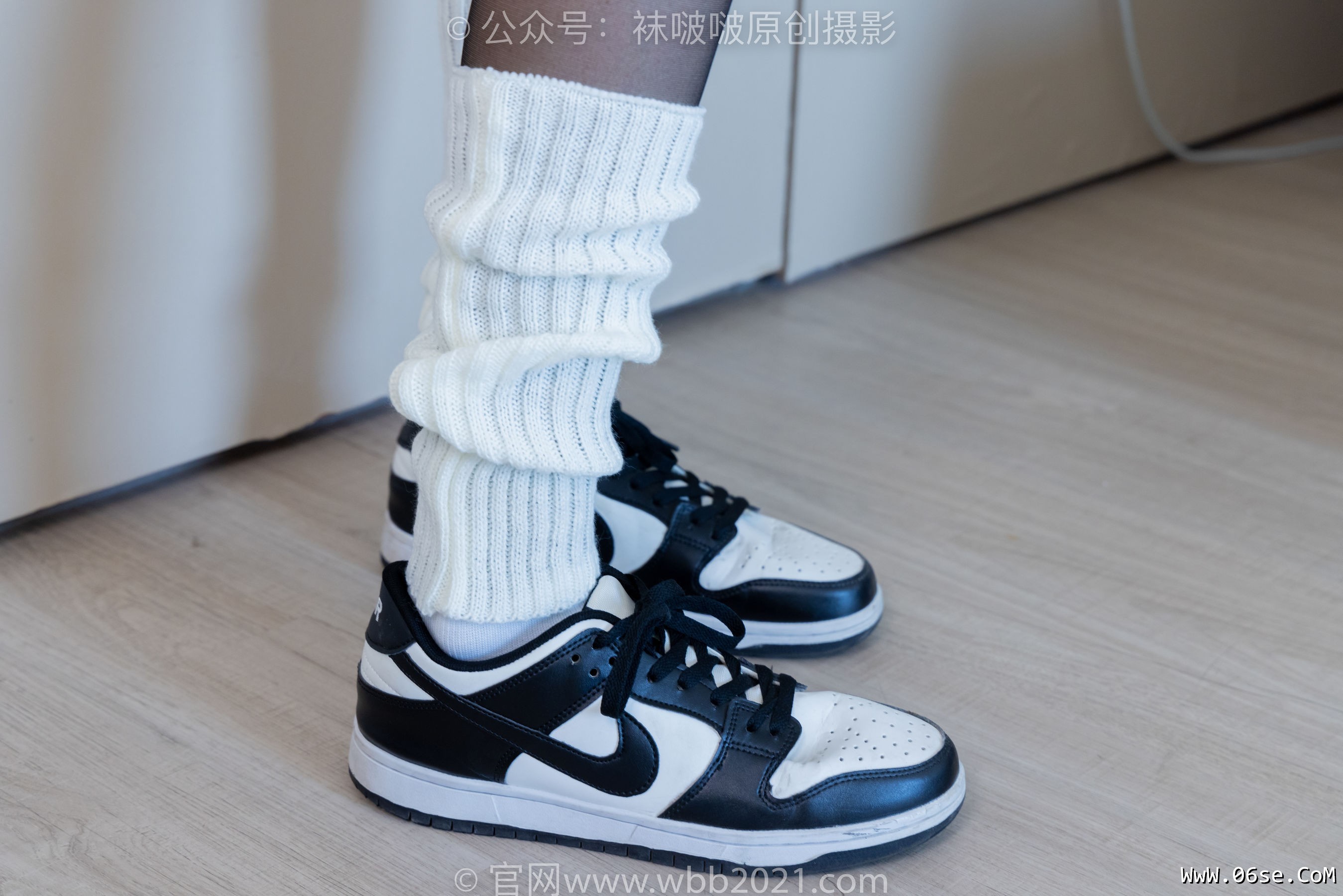 图片[2]-BoBoSocks袜啵啵 No.333 雪糕 -板鞋、白棉袜、黑丝、堆堆袜套[140P]-六色网