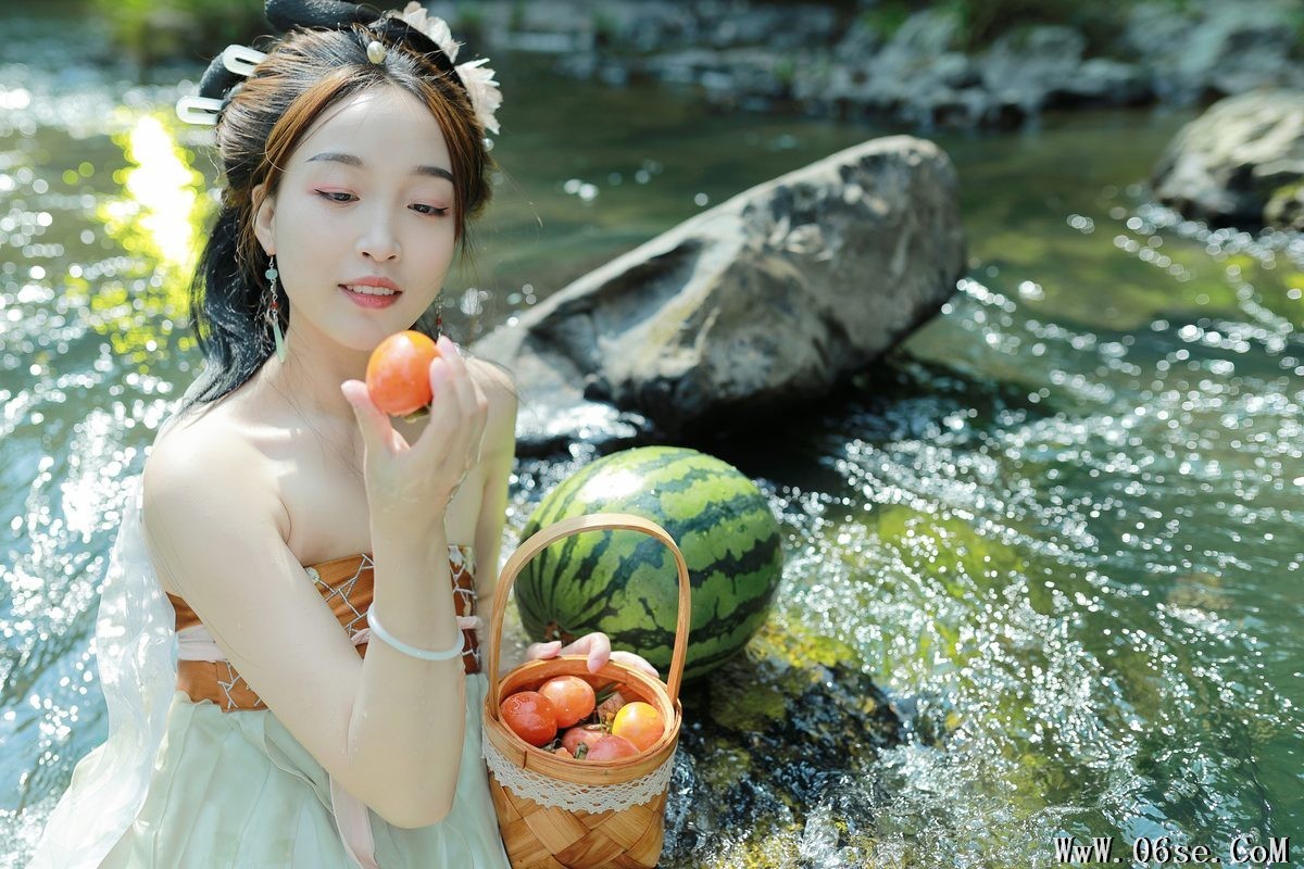 图片[31]-YiTuYu艺图语 Vol.5233 Yu Yan[38P]-六色网