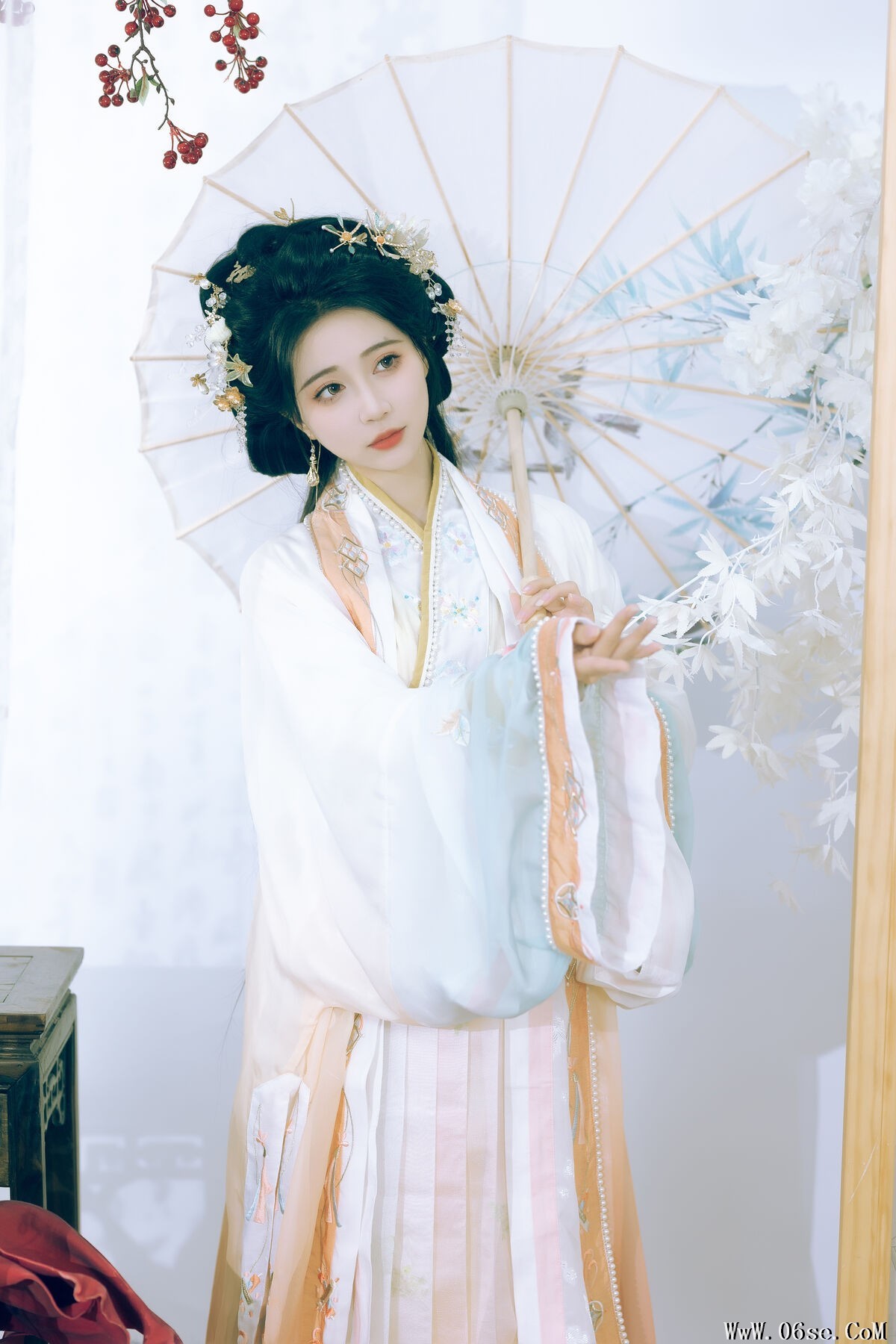 图片[17]-YiTuYu艺图语 Vol.6689 Qi Luo Sheng De Xiao Su Su[29P]-六色网