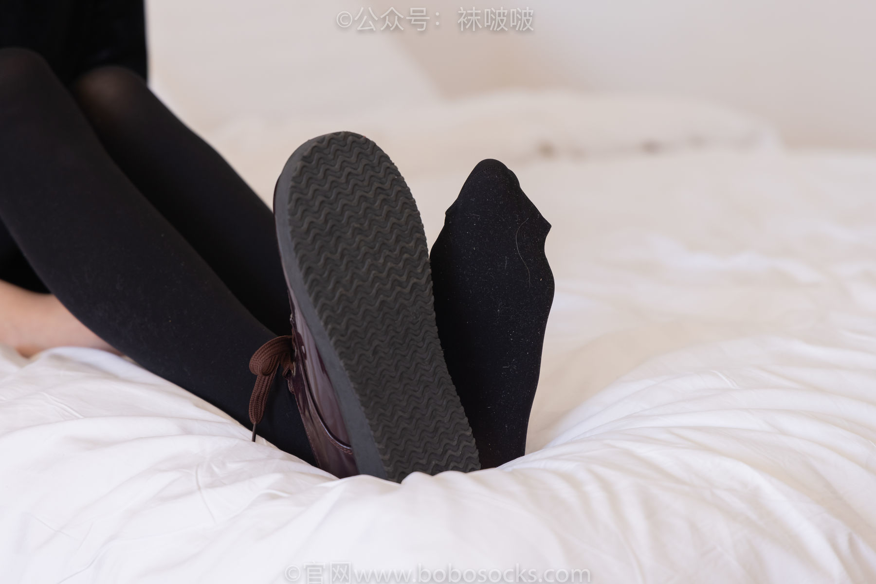 图片[27]-BoBoSocks袜啵啵 No.053 小甜豆-皮鞋、厚黑丝、黑色蕾丝船袜[140P]-六色网