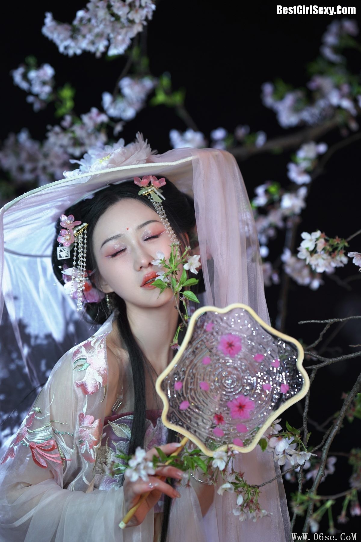 图片[18]-YiTuYu艺图语 Vol.4019 Jiao Jiao[27P]-六色网