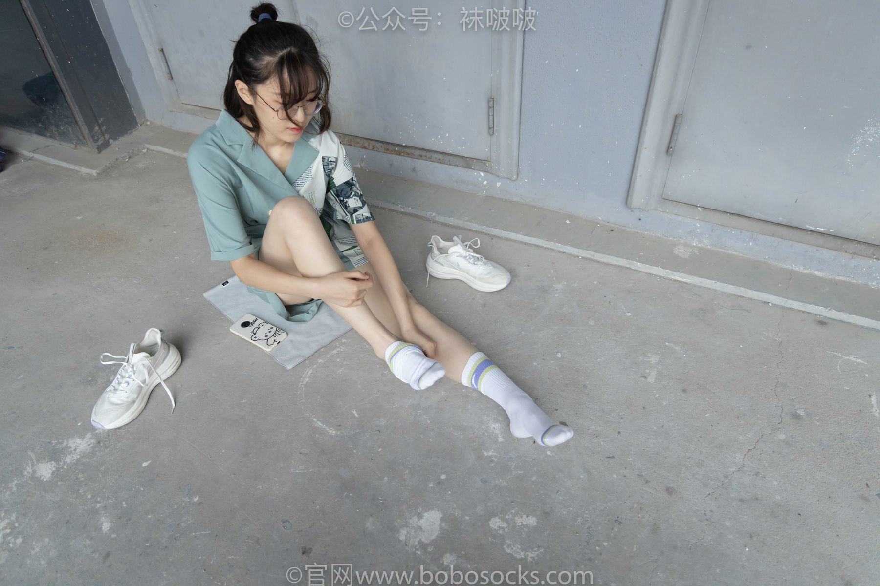图片[90]-BoBoSocks袜啵啵 No.025 熊熊-安踏运动鞋、白色棉袜、裸足[146P]-六色网