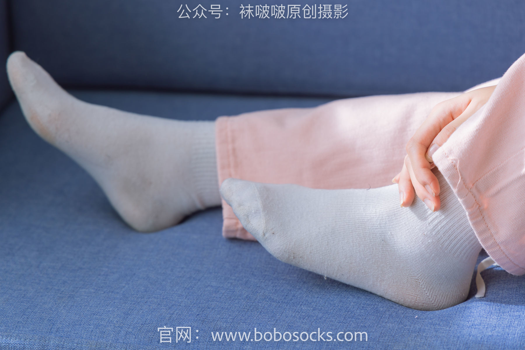 图片[93]-BoBoSocks袜啵啵 No.141 周周-运动鞋、白棉袜、裸足[140P]-六色网