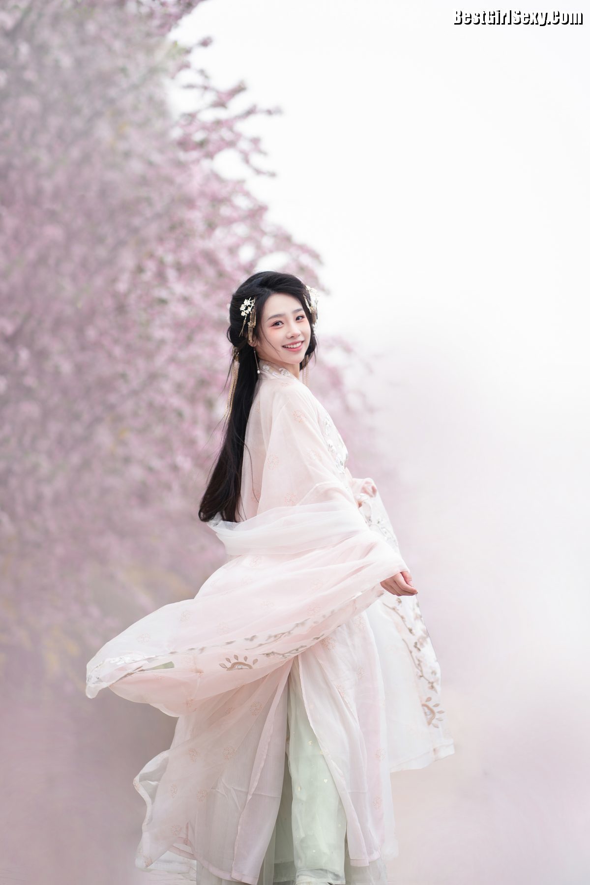 图片[19]-YiTuYu艺图语 Vol.4047 Xiao Gan Gan XX[25P]-六色网