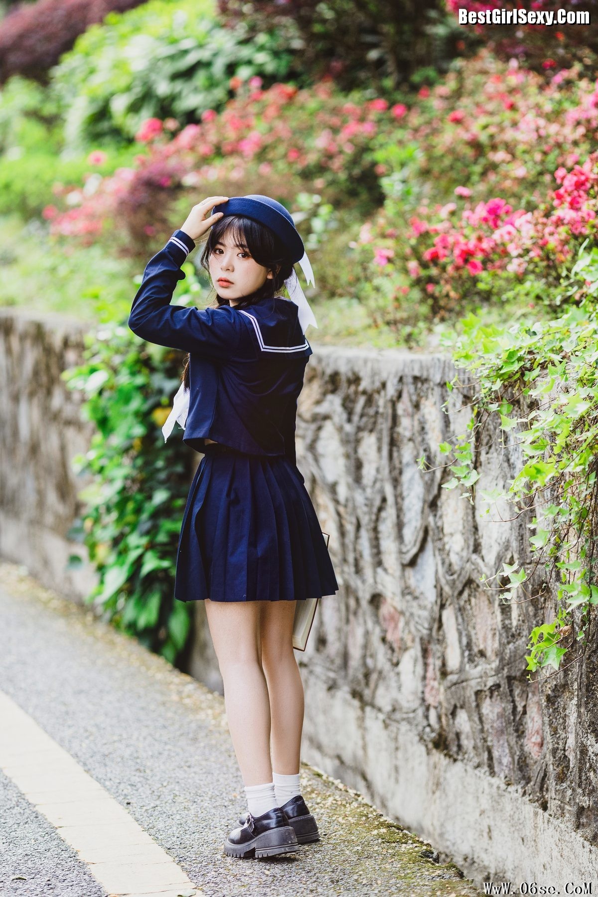 图片[18]-YiTuYu艺图语 Vol.4114 Shi Xiao Bai O[22P]-六色网