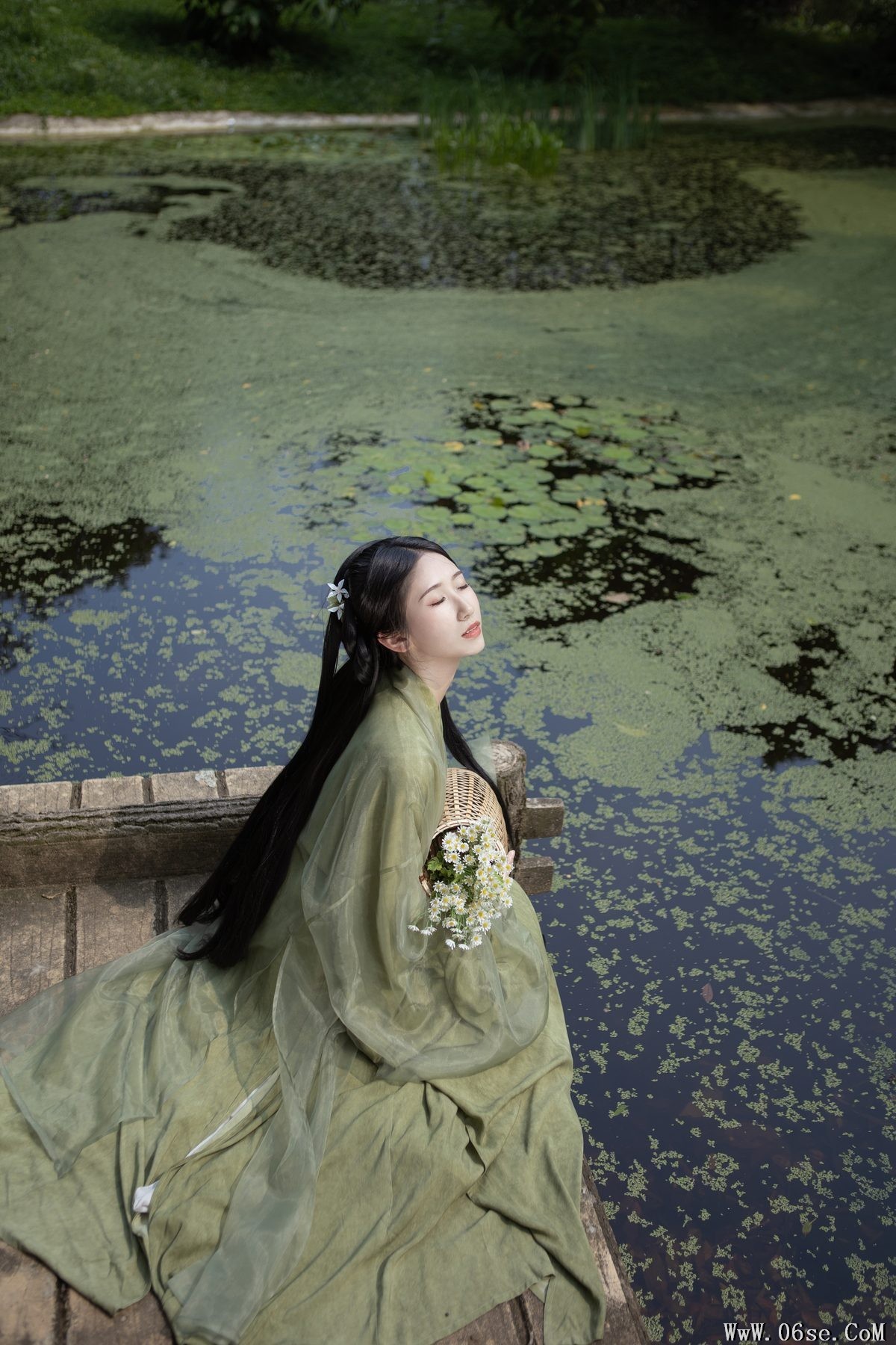 图片[24]-YiTuYu艺图语 Vol.4598 Xiao Bei[36P]-六色网