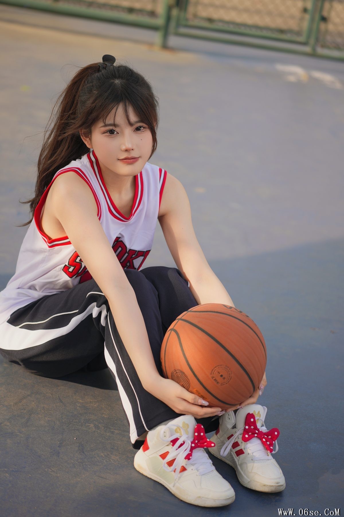 图片[30]-YiTuYu艺图语 Vol.4188 Shiro[35P]-六色网