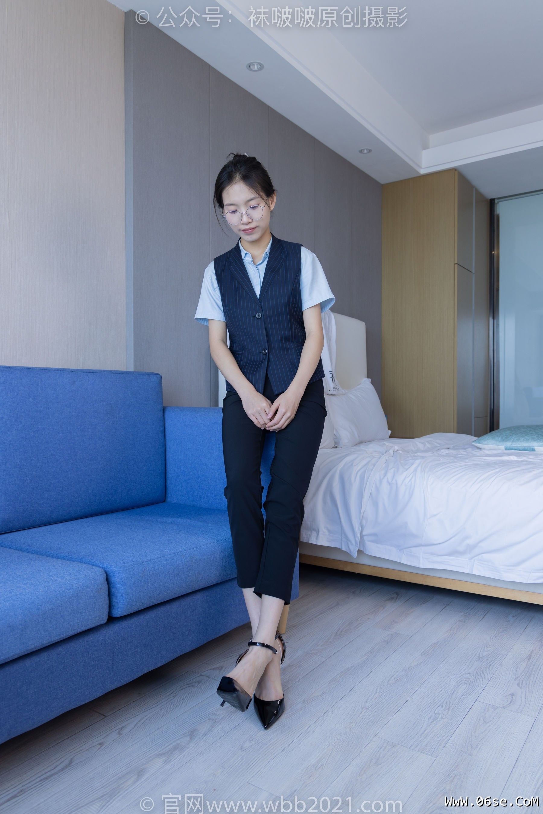 图片[69]-BoBoSocks袜啵啵 No.413 芝士 -高跟鞋、白色吊带船袜、银行制服[145P]-六色网